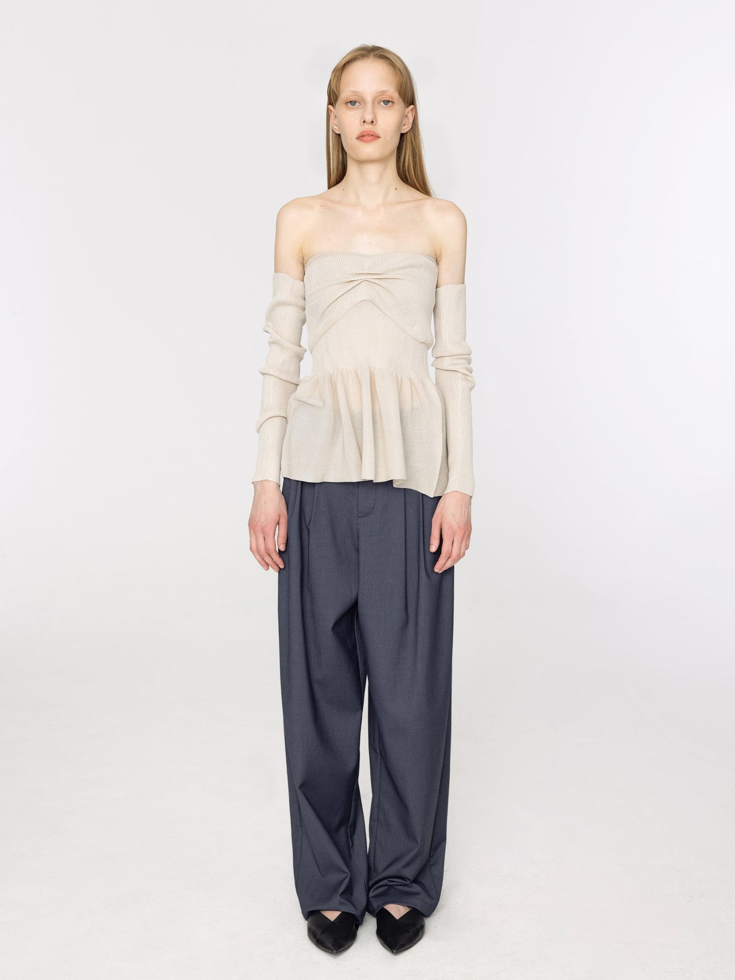 Fine Knit Strapless Top with Detached Sleeves