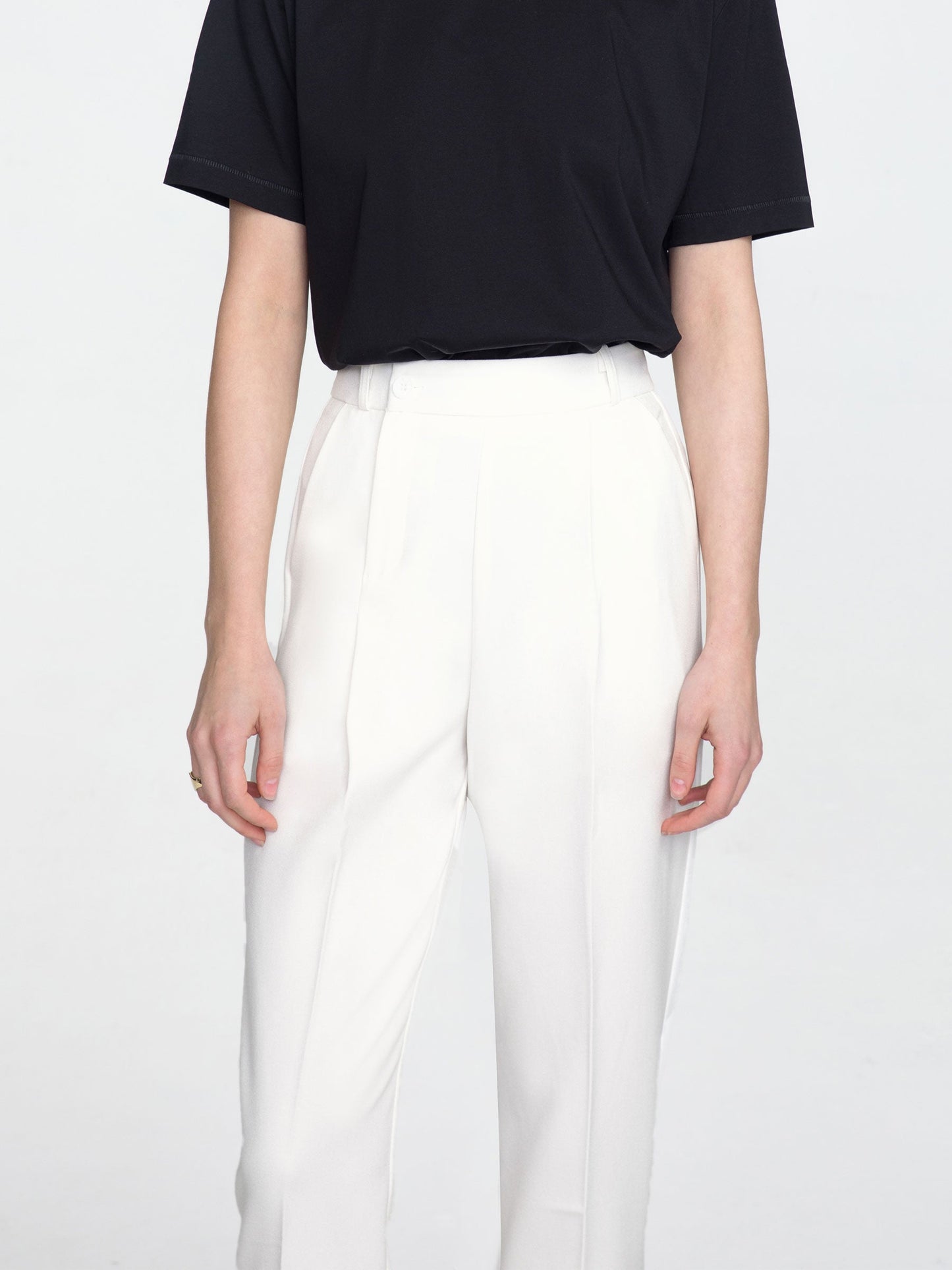 CUBIC Women's Cropped Cigarette Pants