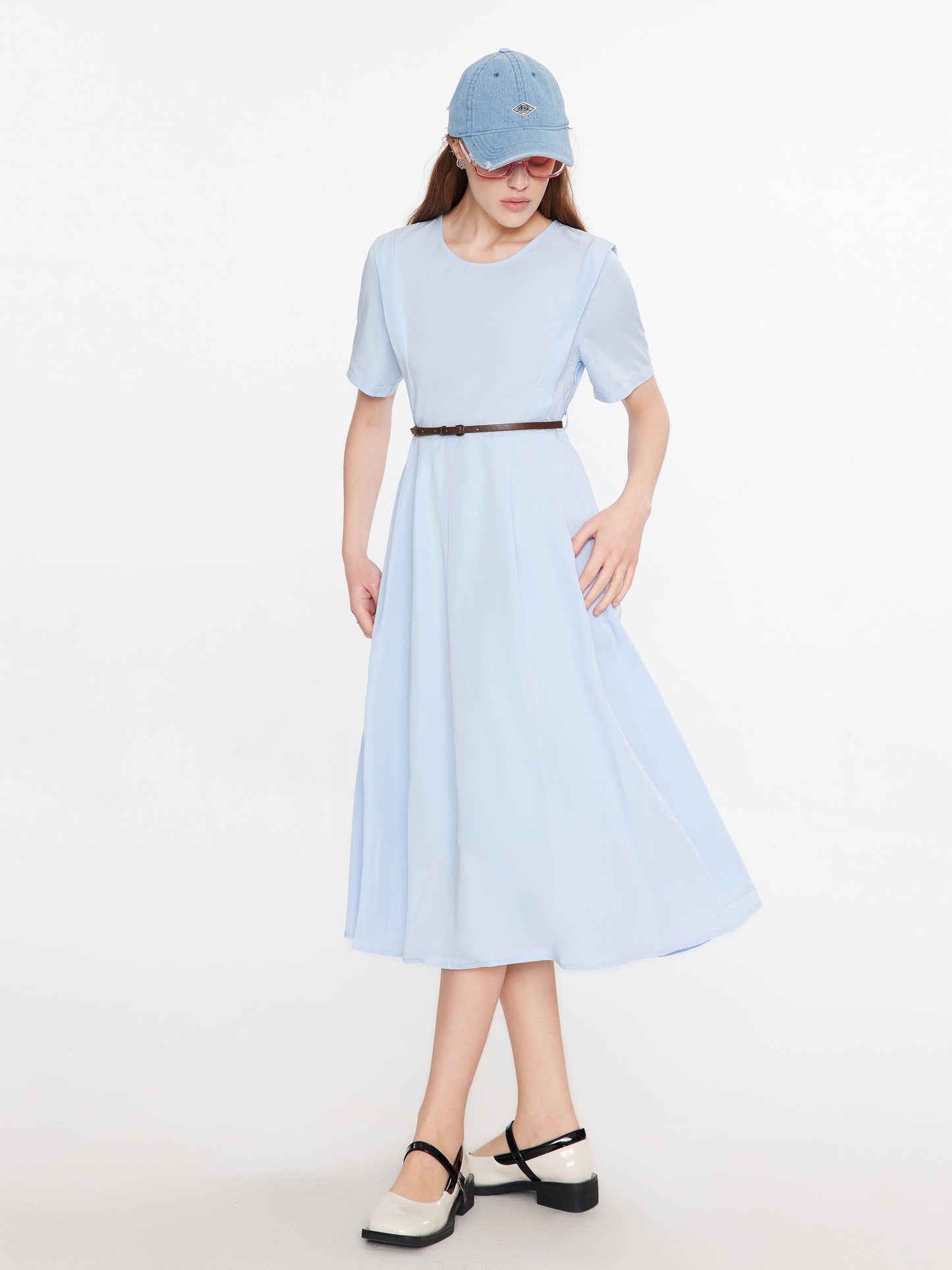 Round Neck Short Sleeve Midi Dress