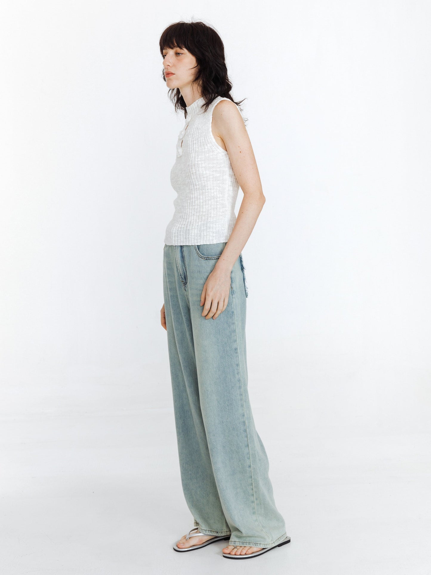 Flower 3D Sleeveless Knit Top