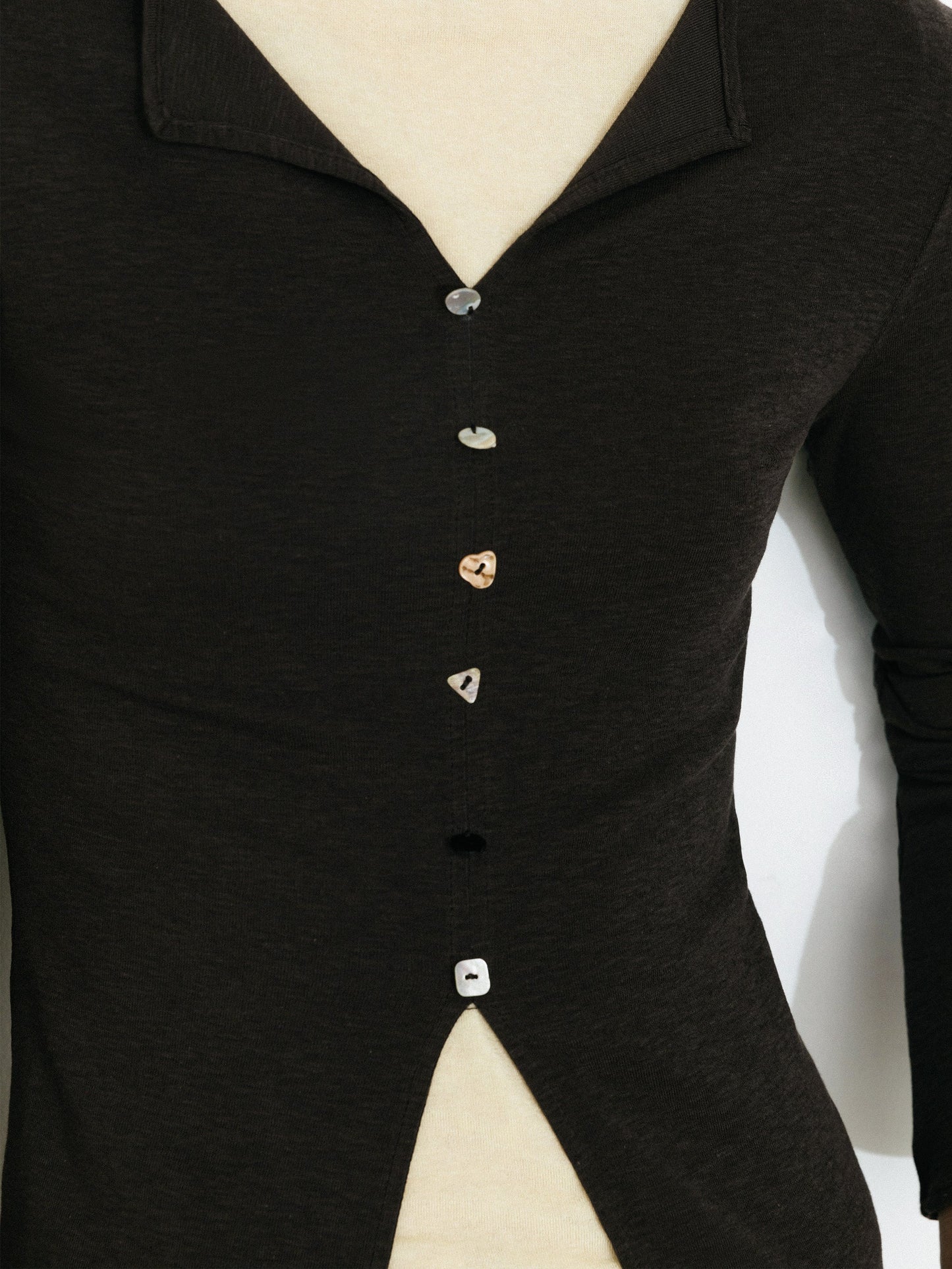 C by CUBIC V-Neck Slim-Fit Knit Long-Sleeve Top