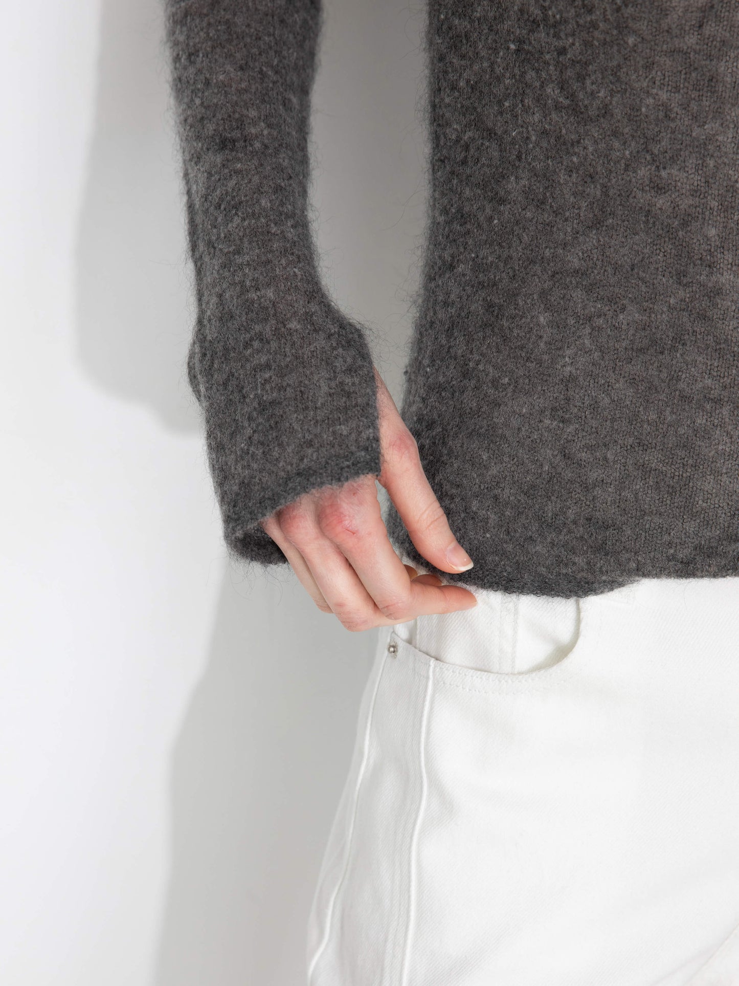 Crew Neck Slim-Fit Knitted Top