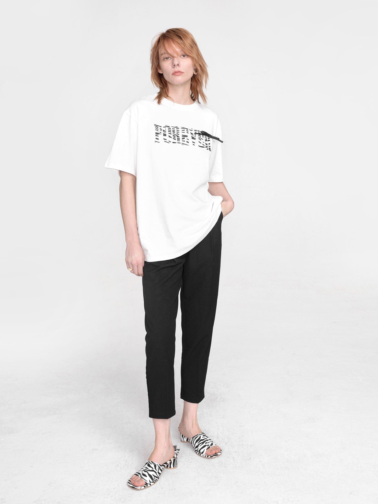 CUBIC Women's Cropped Cigarette Pants