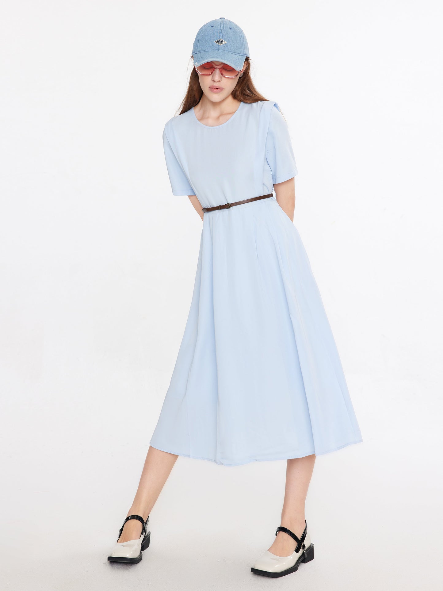 Round Neck Short Sleeve Midi Dress