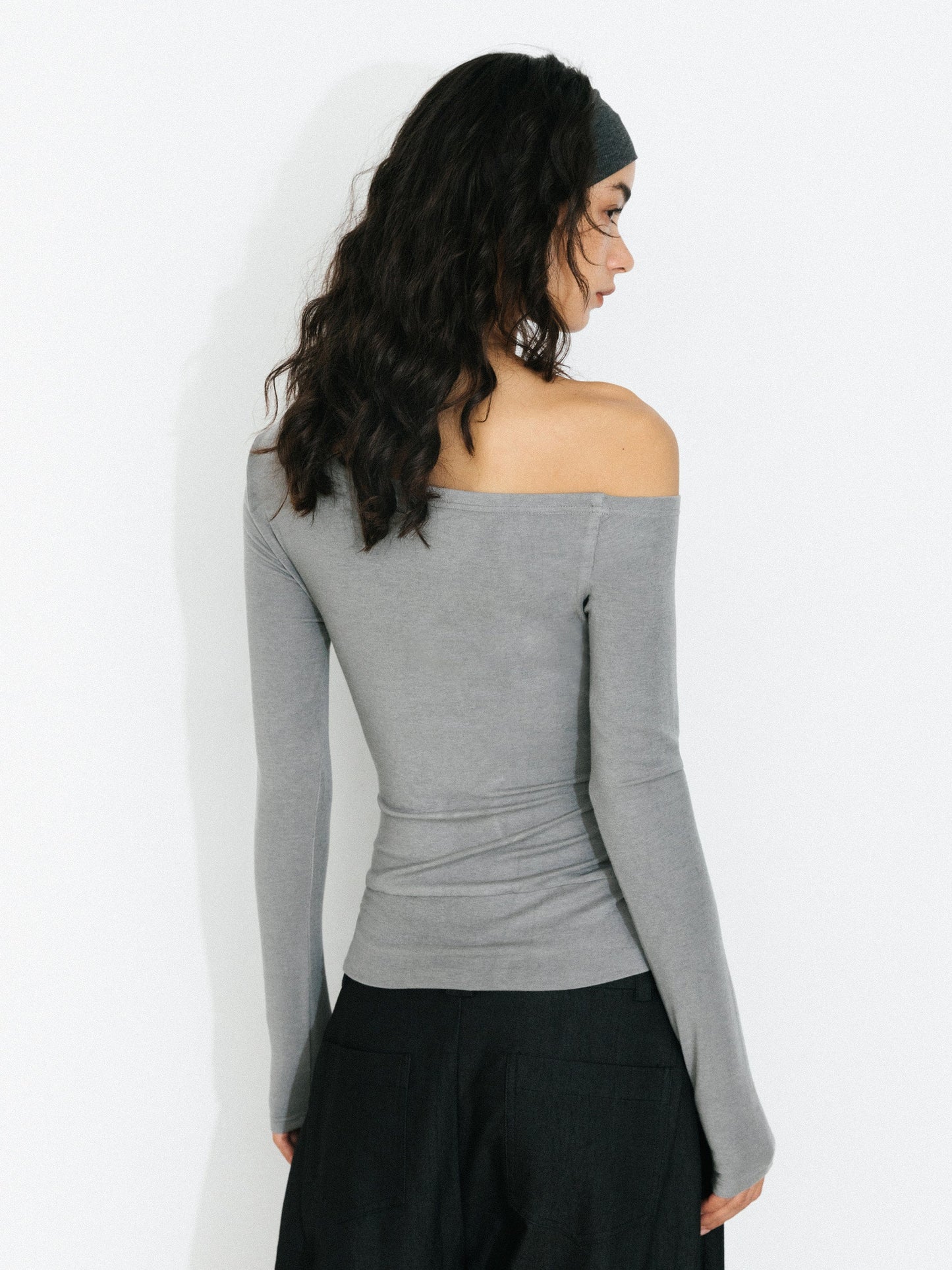 C by CUBIC One-Shoulder Slim-Fit Long-Sleeve Top
