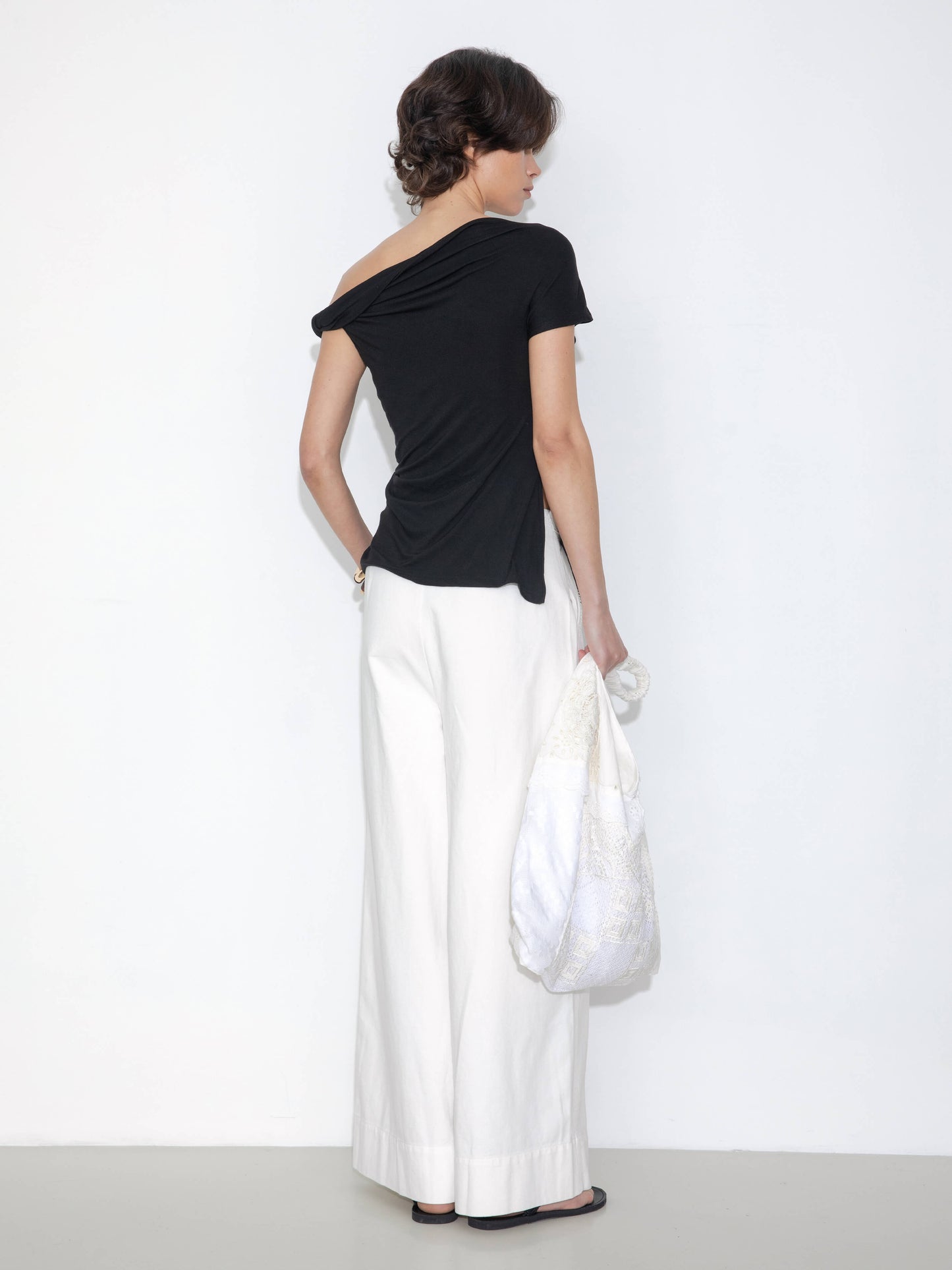 Slim-Fit One-Shoulder T-Shirt