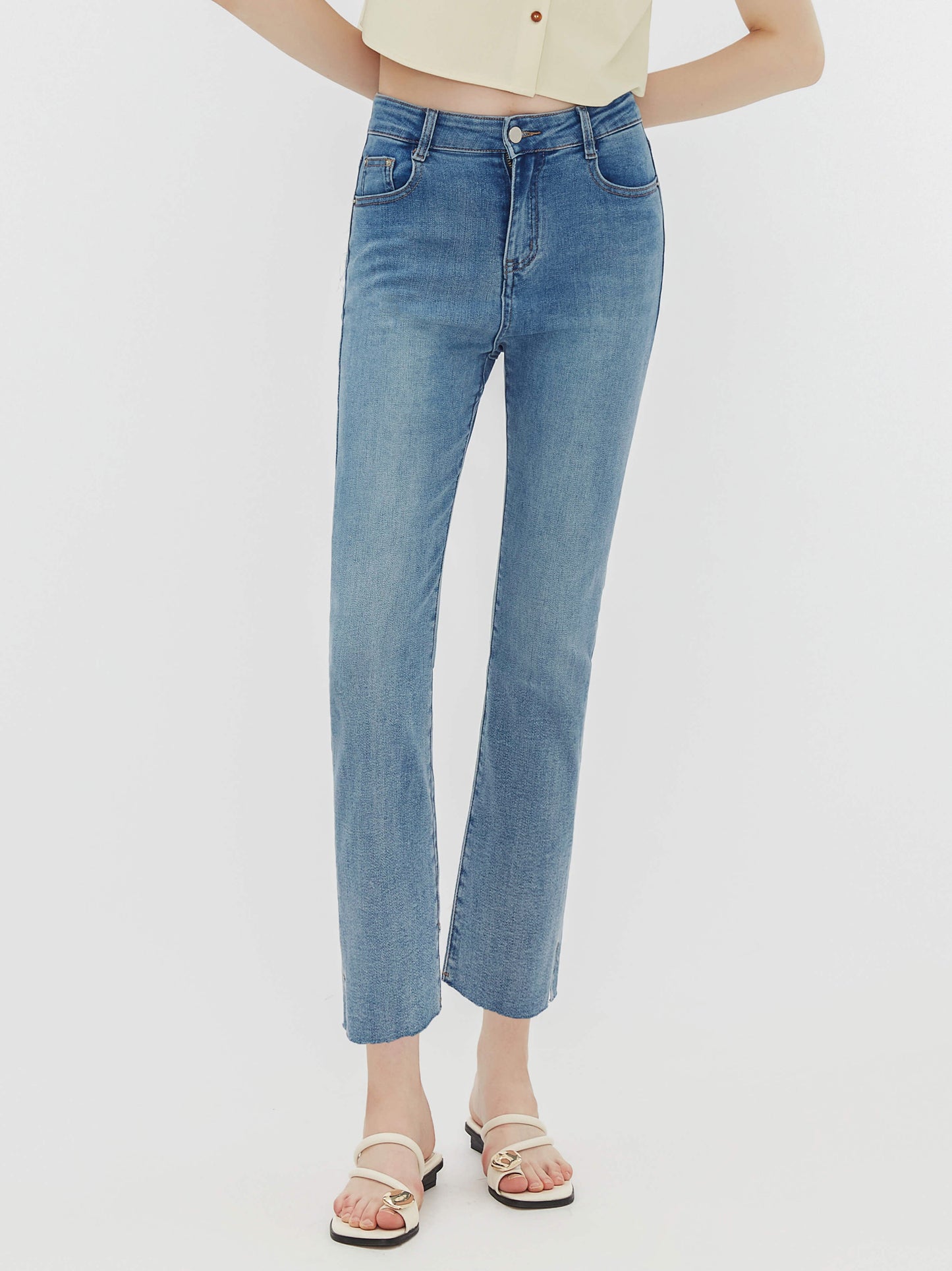 Side Slit Frayed Skinny Fit Jeans