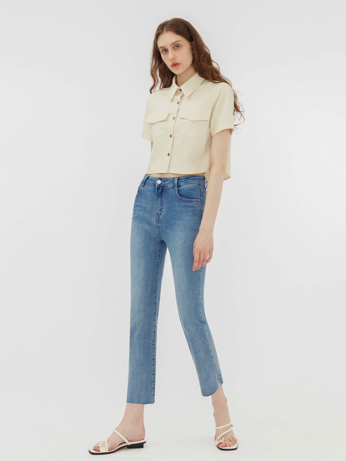Side Slit Frayed Skinny Fit Jeans
