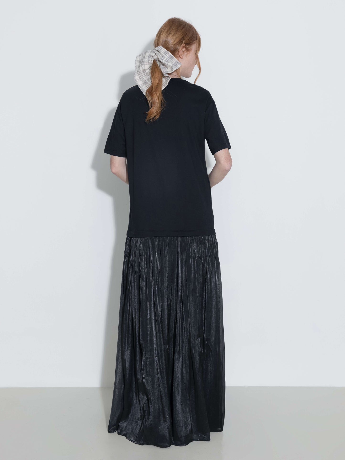Oversized Round Neck Short Sleeve Pleated Dress