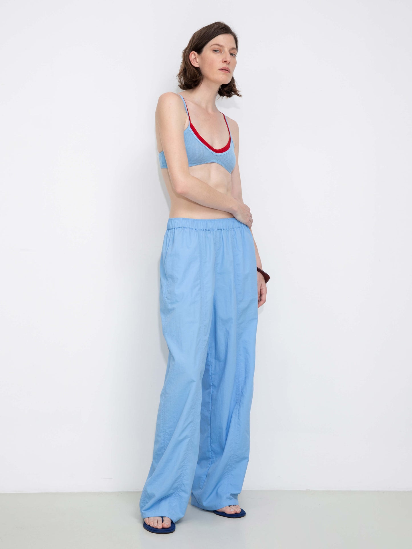 Loose-Fit Elastic Waist Tapered Trousers