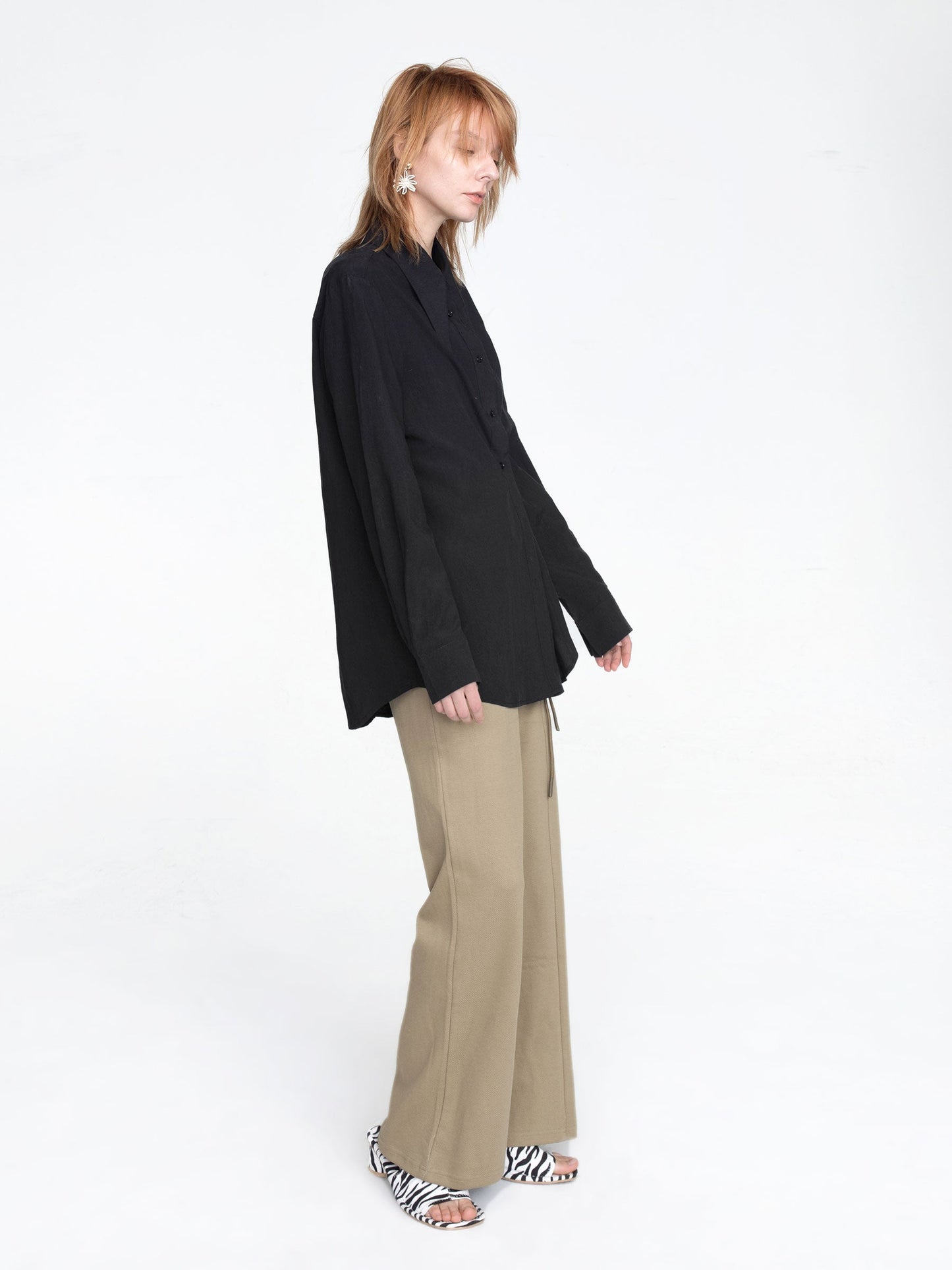 CUBIC Women's Long Collar Loose Fit Draped Shirt