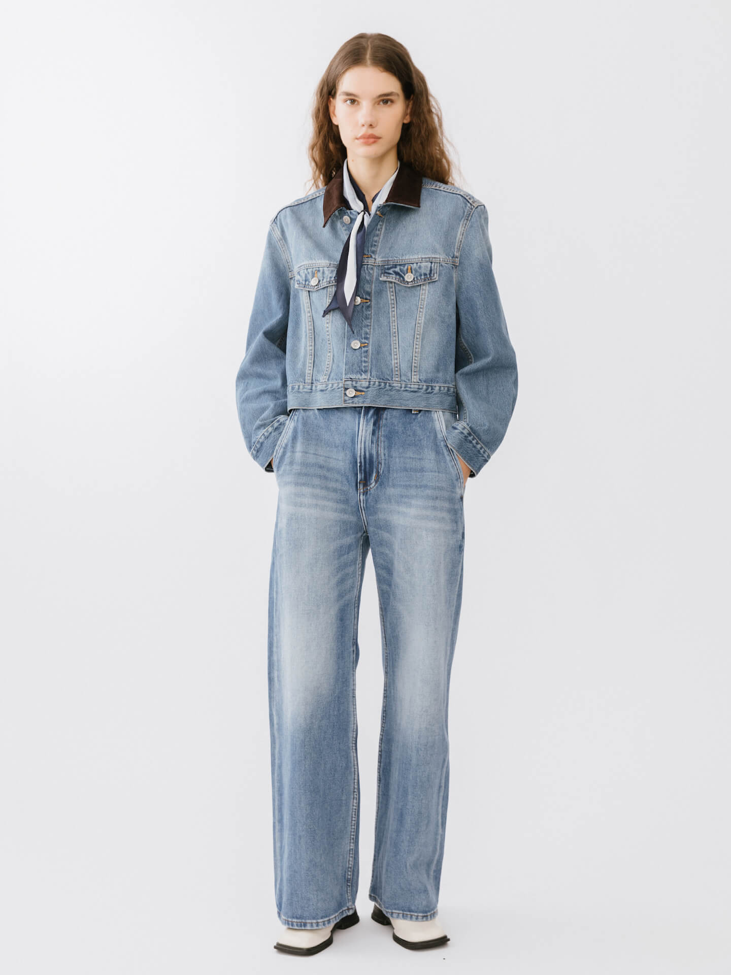 High Waisted Washed Out Boyfriend Jeans
