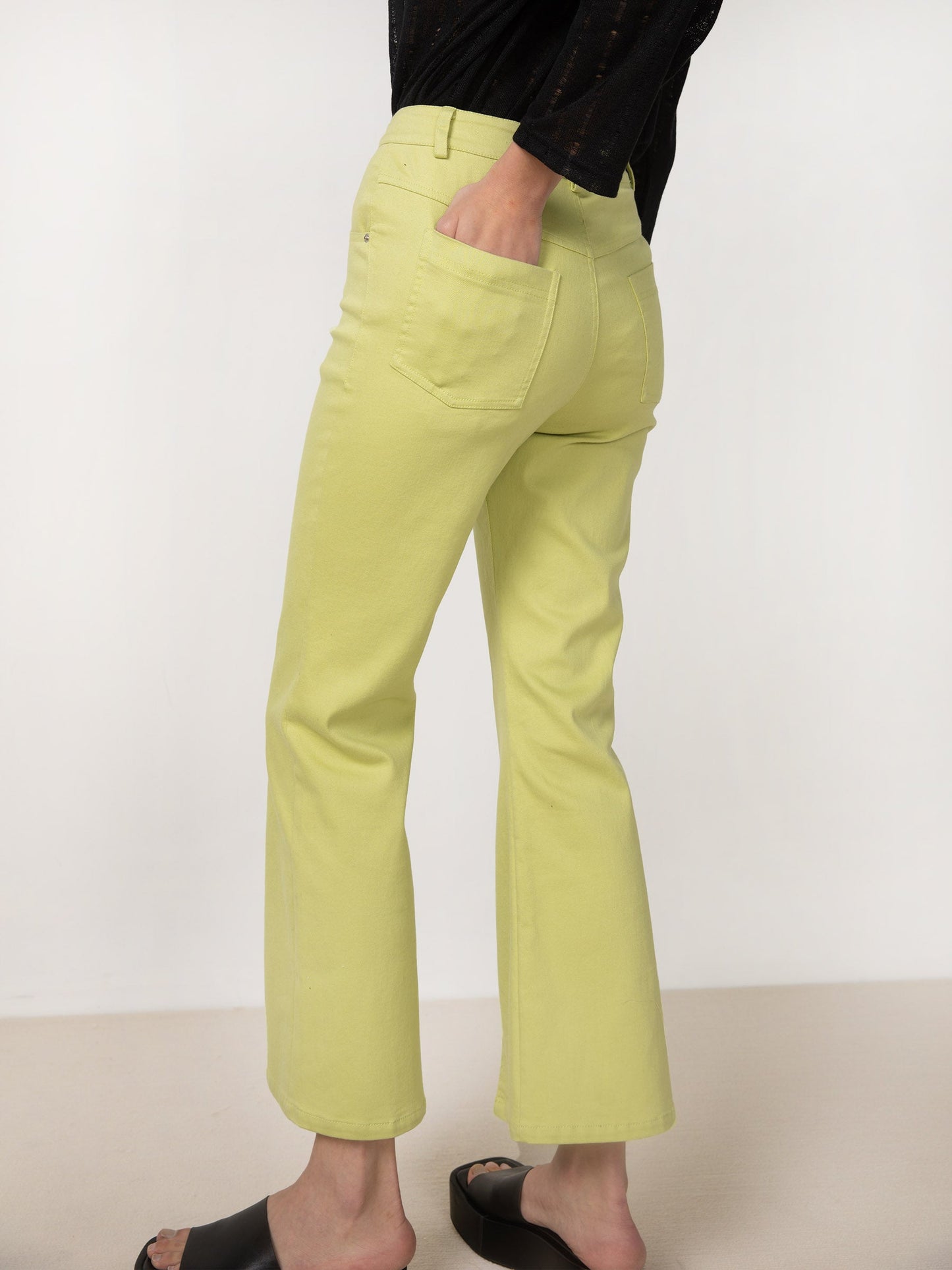 CUBIC Women's Jeans