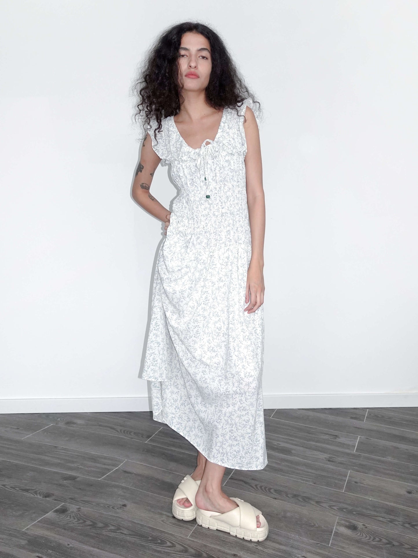 Floral Tie Sleeveless Dress