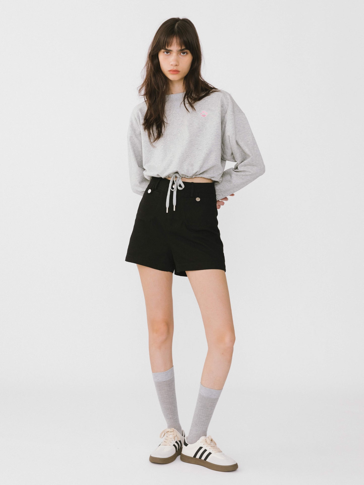 Short Basic Sweatshirt