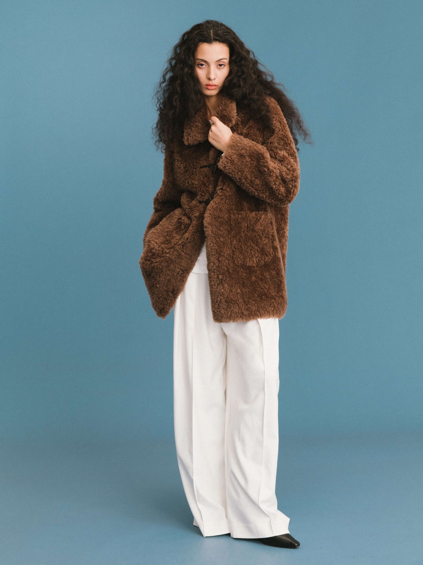 ONE BY CUBIC Hign Collar Furry 100% Wool Coat
