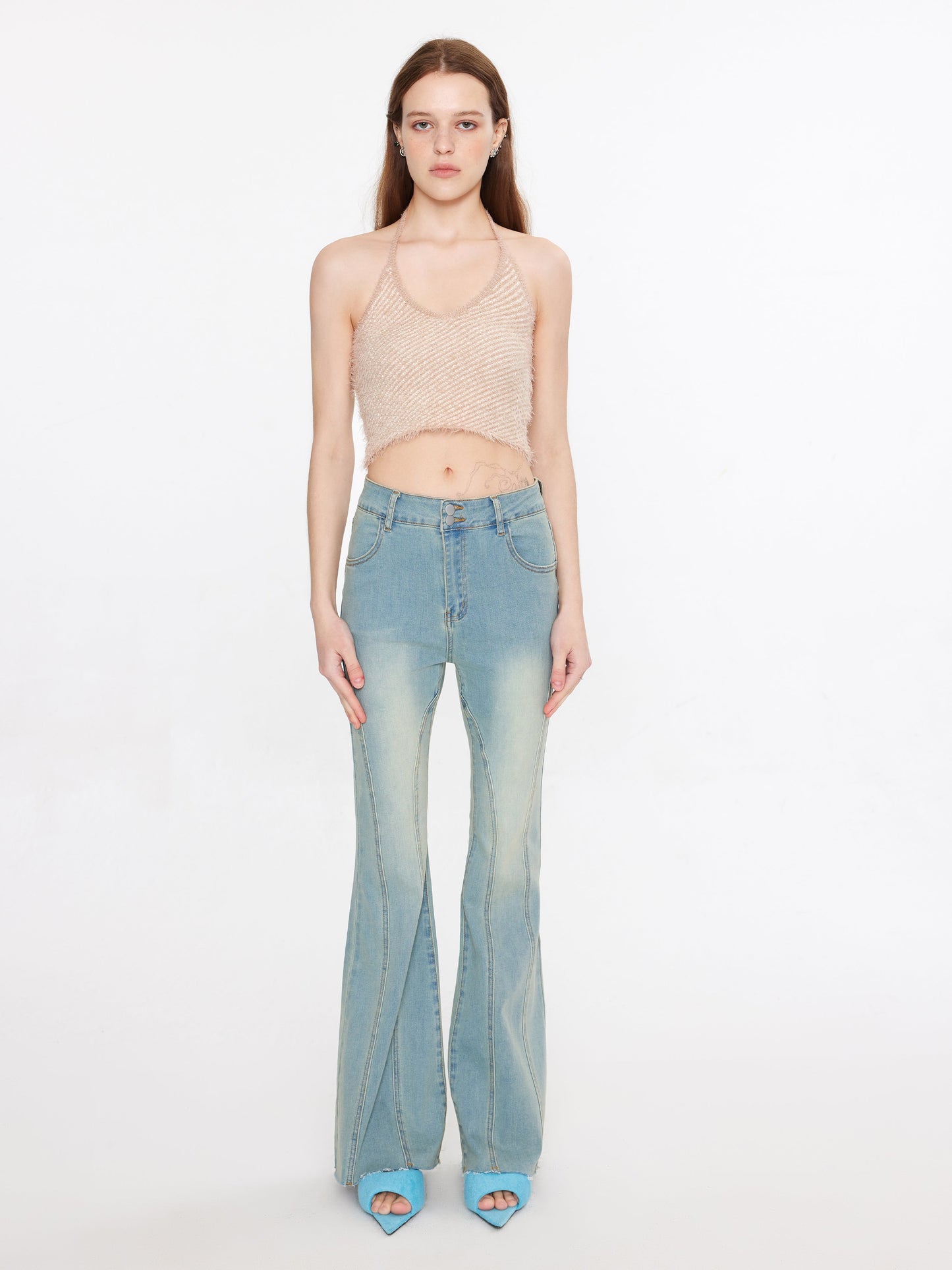 Thin Knit Cropped Halter Top