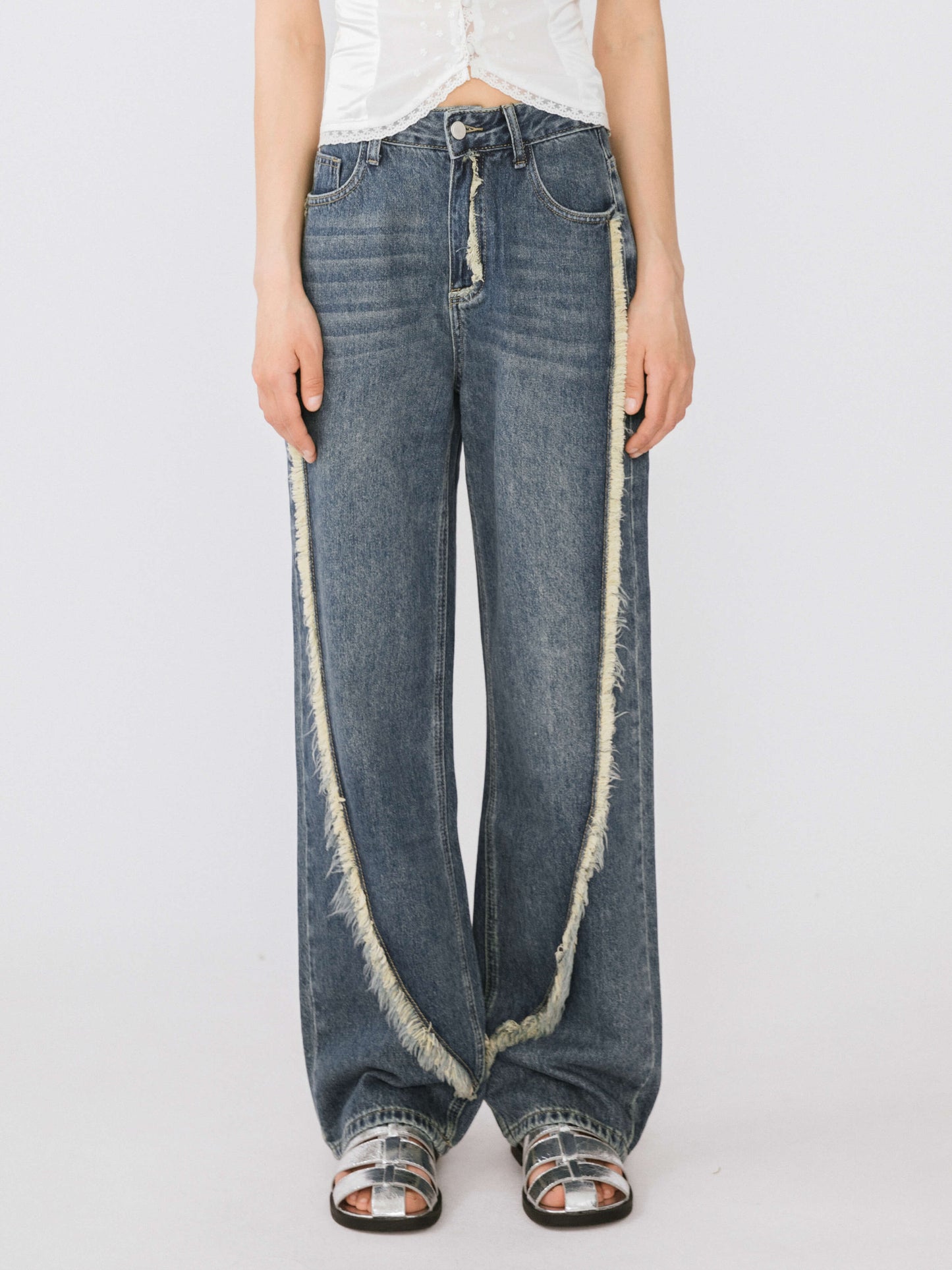 Straight Leg Distressed Detailed Jeans