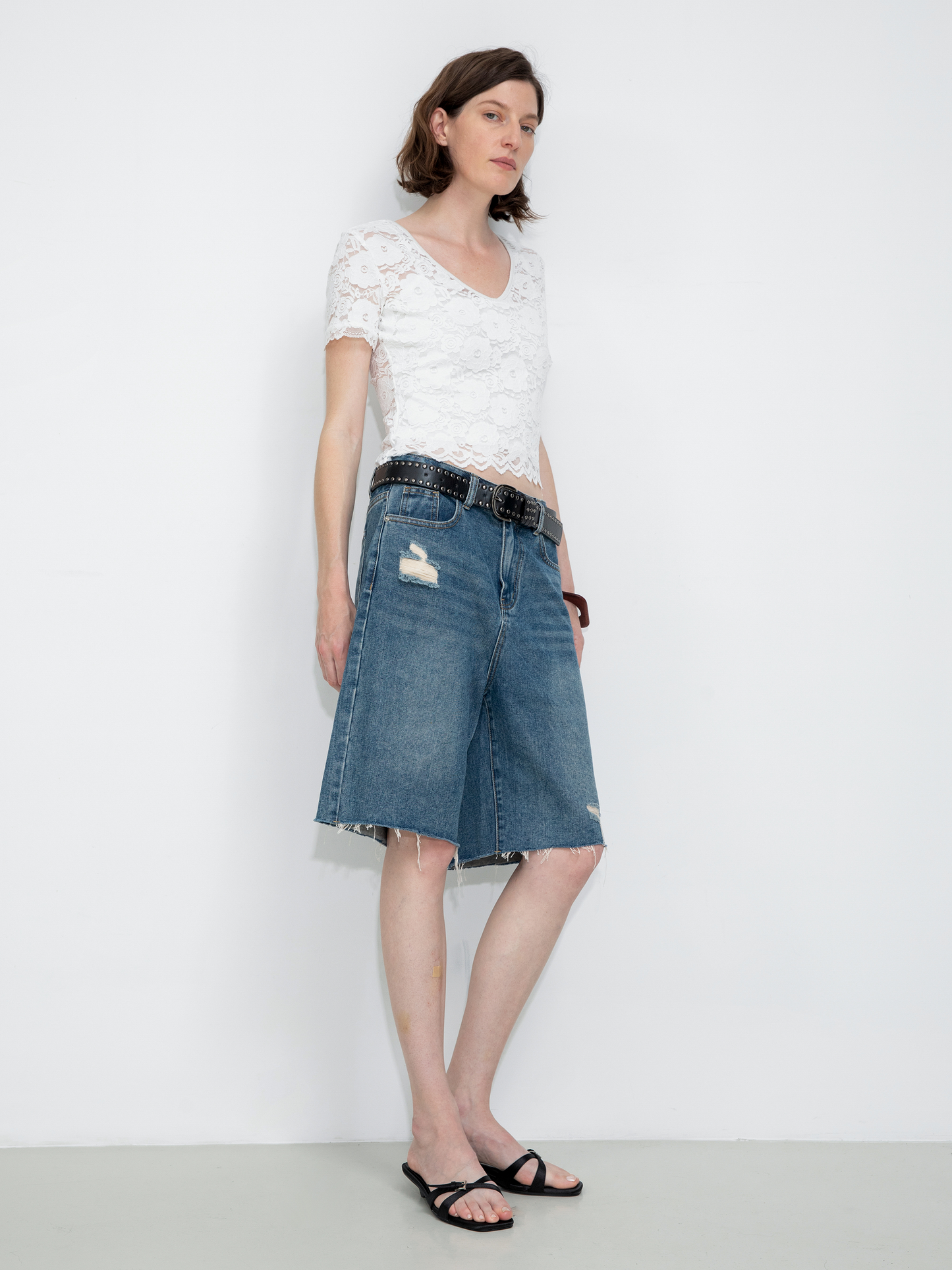 V-Neck Lace Short-Sleeve T-Shirt