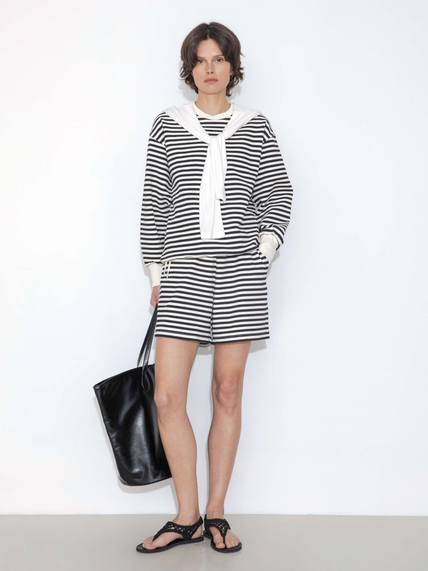 ONE BY CUBIC Stripped Sweatshirt and Shorts Set