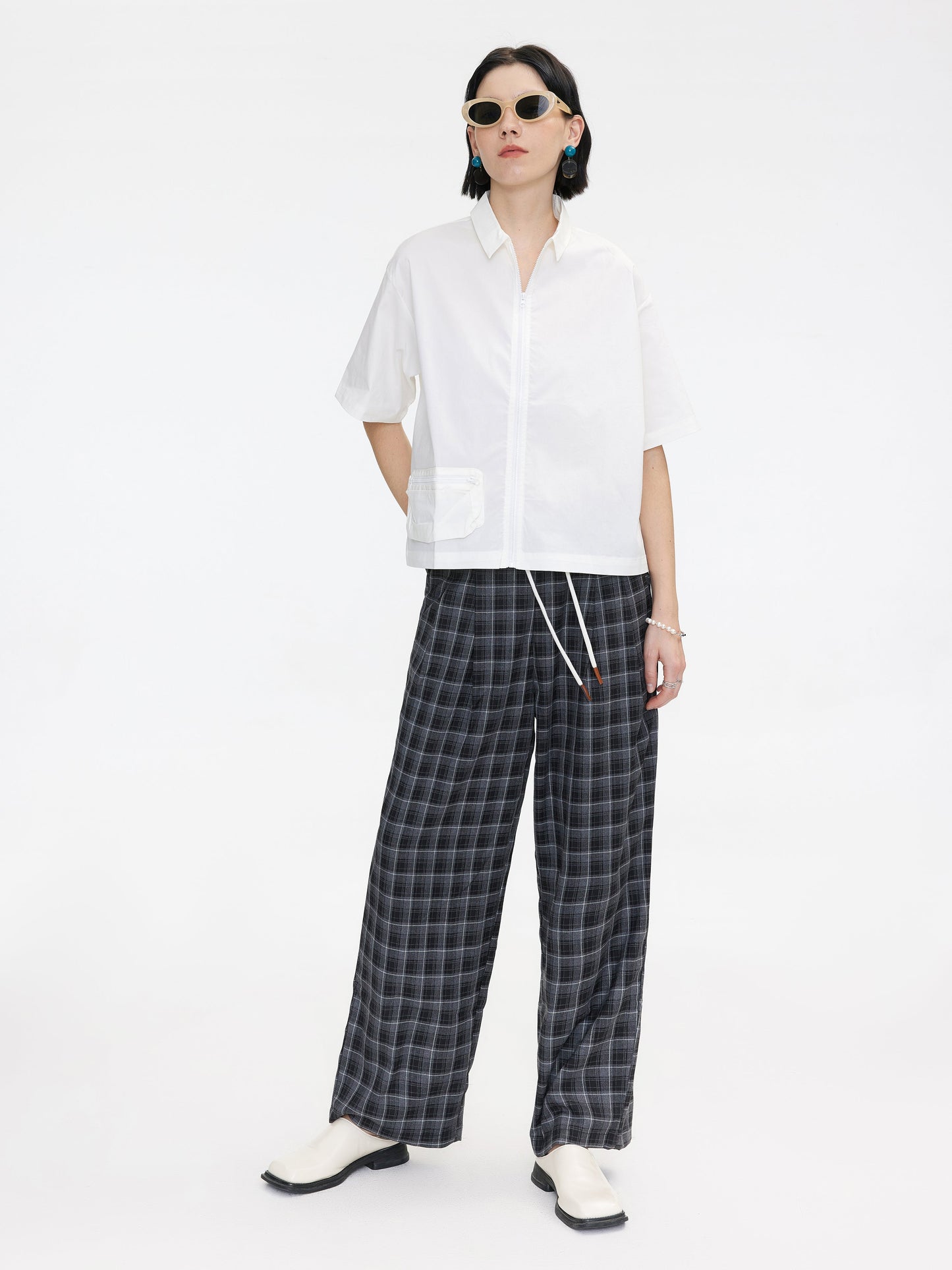 White Short Sleeve Cropped Shirt