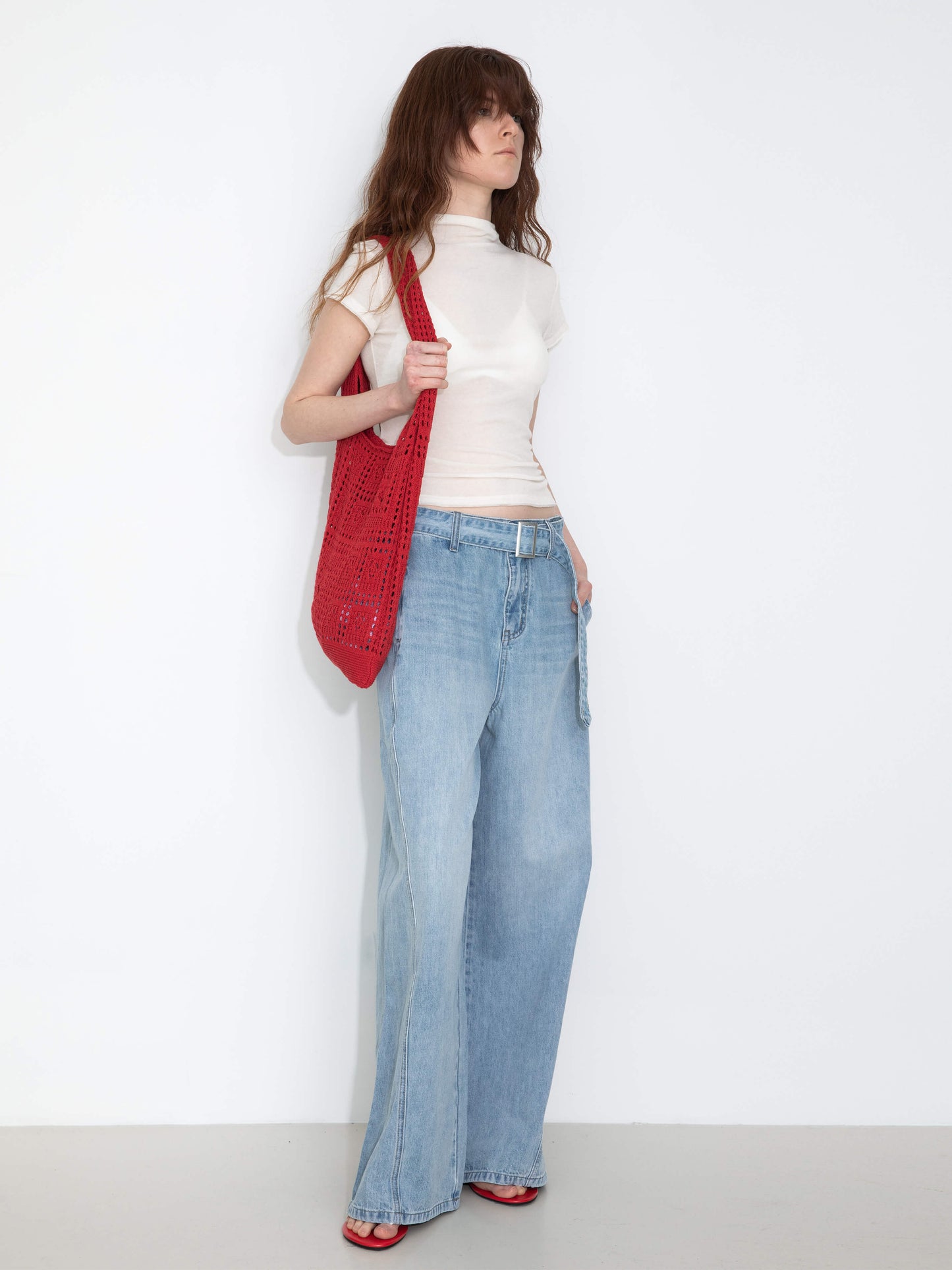 Wide-Leg Straight Jeans with Belt