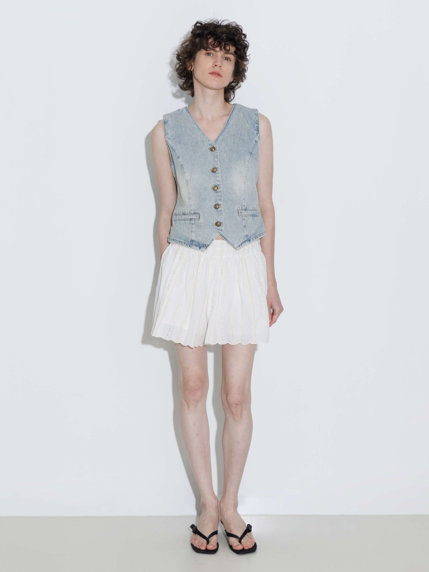 100% Cotton Lace-Trim Elasticated Mini Skirt