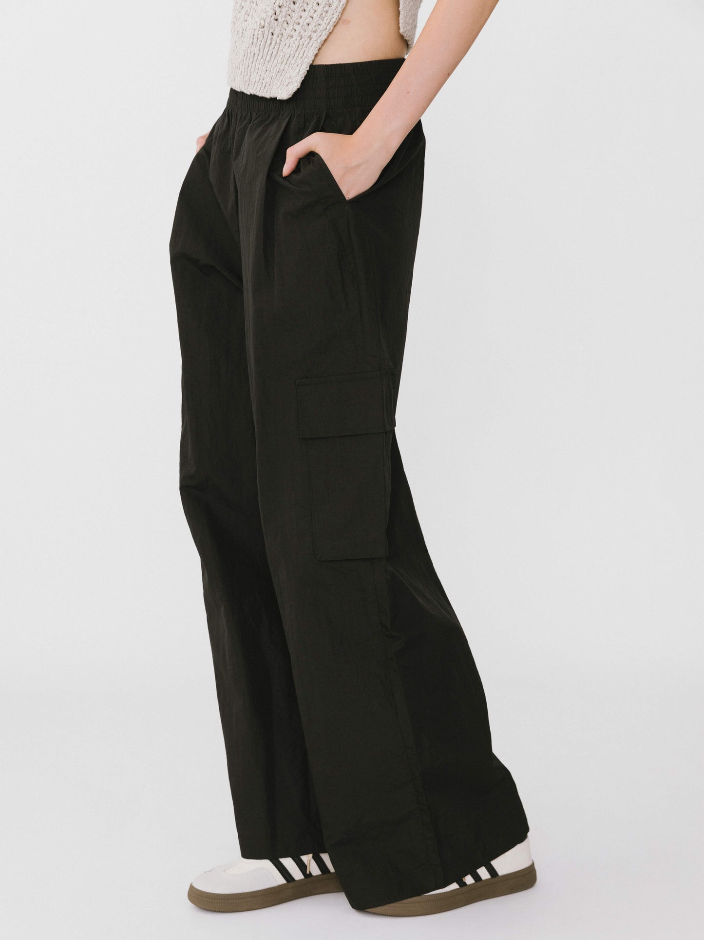 Elasticated Wide Leg Cargo Trousers