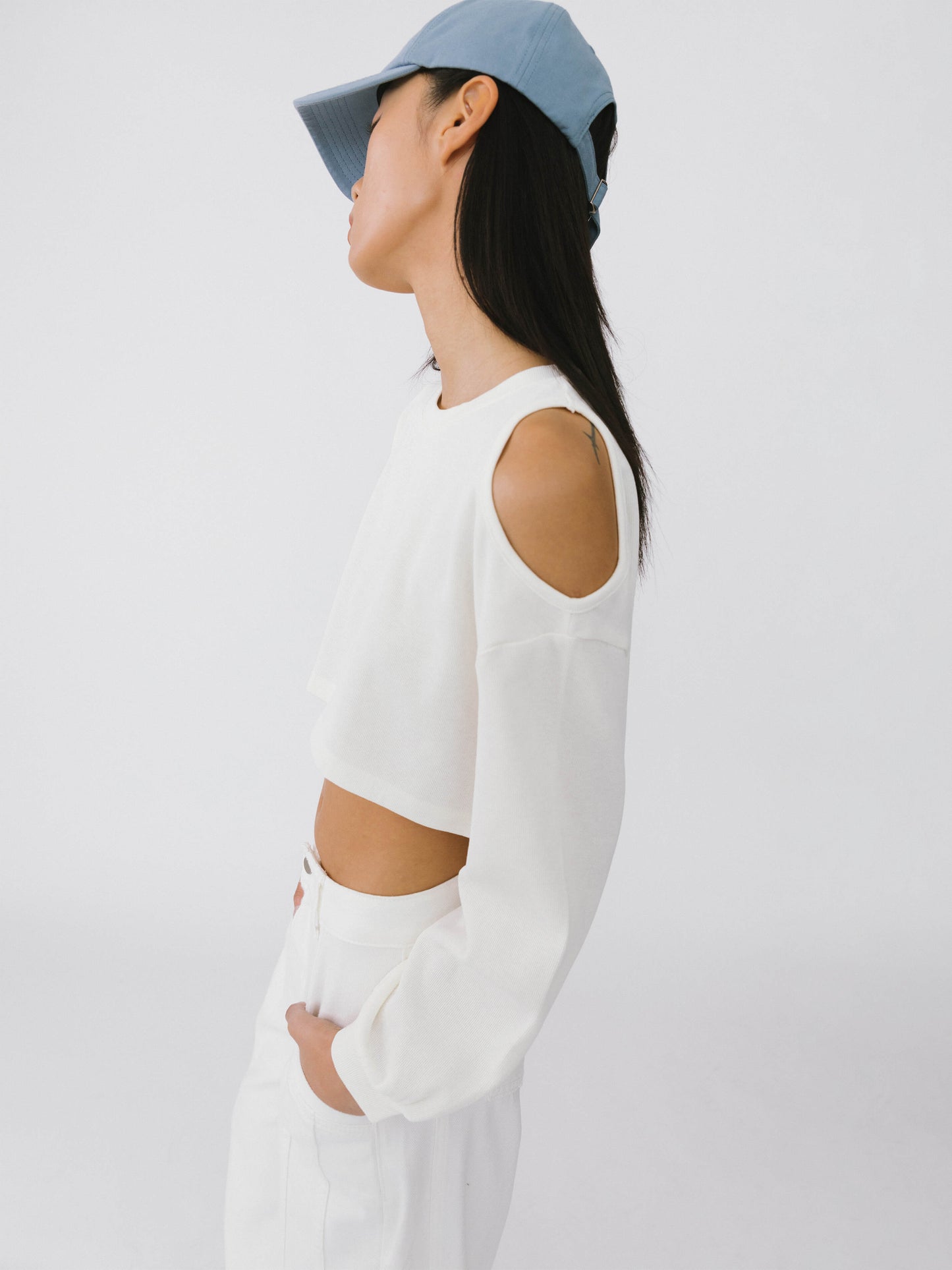 Shoulder Cut Out Crop Top