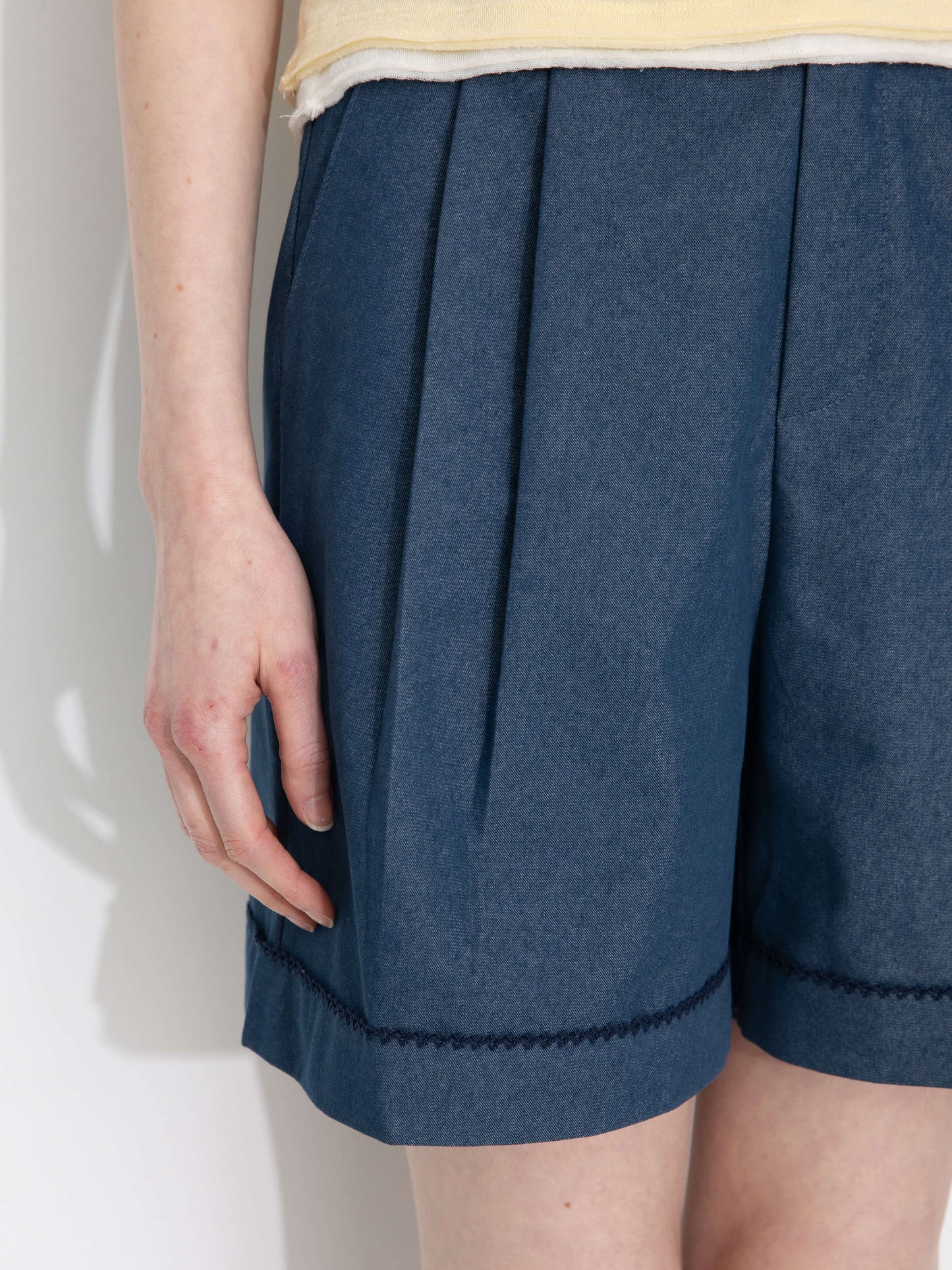 Pleated Wide-Leg Shorts