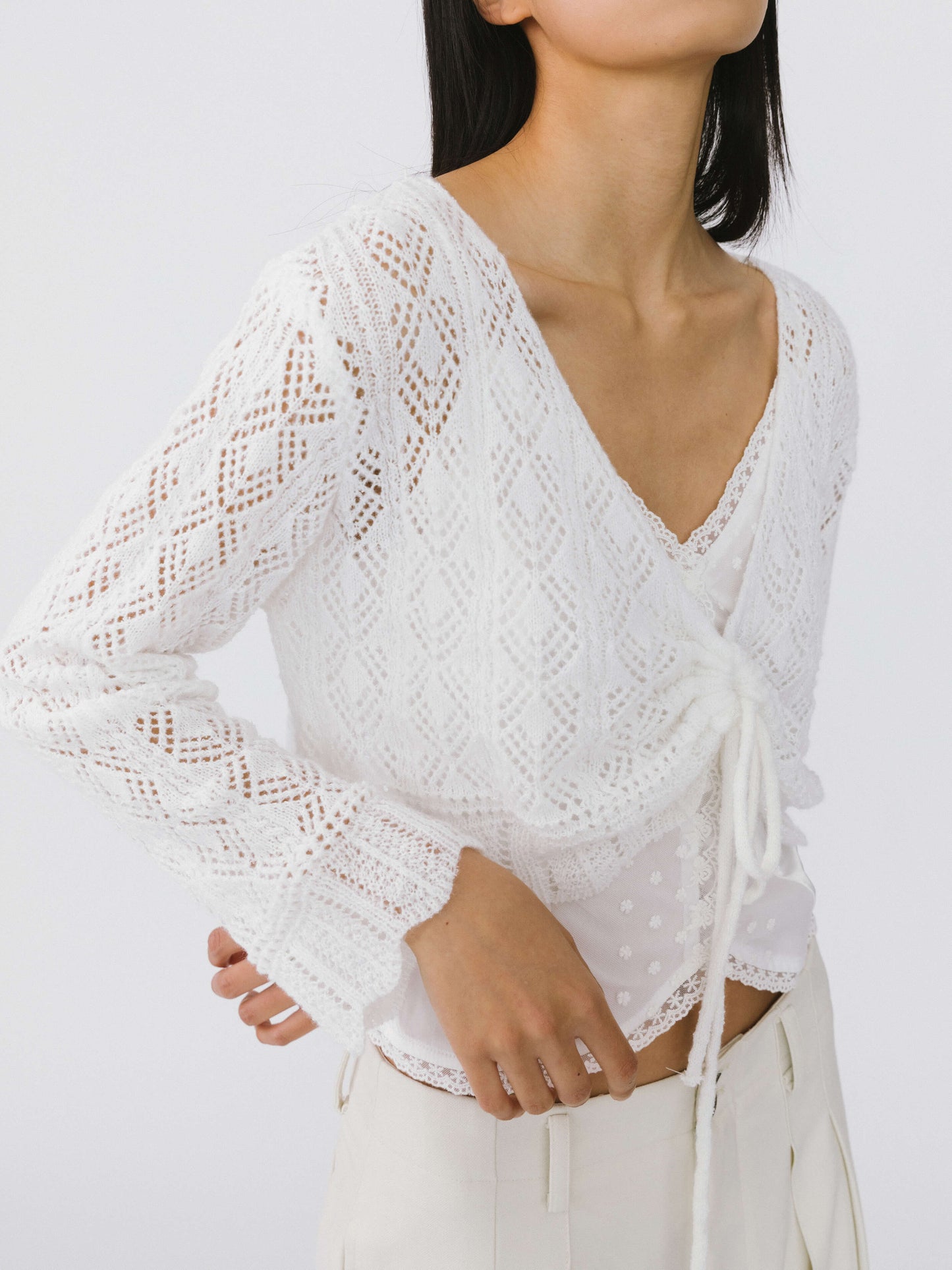 Thin Knit V-Neck Drawstring Top
