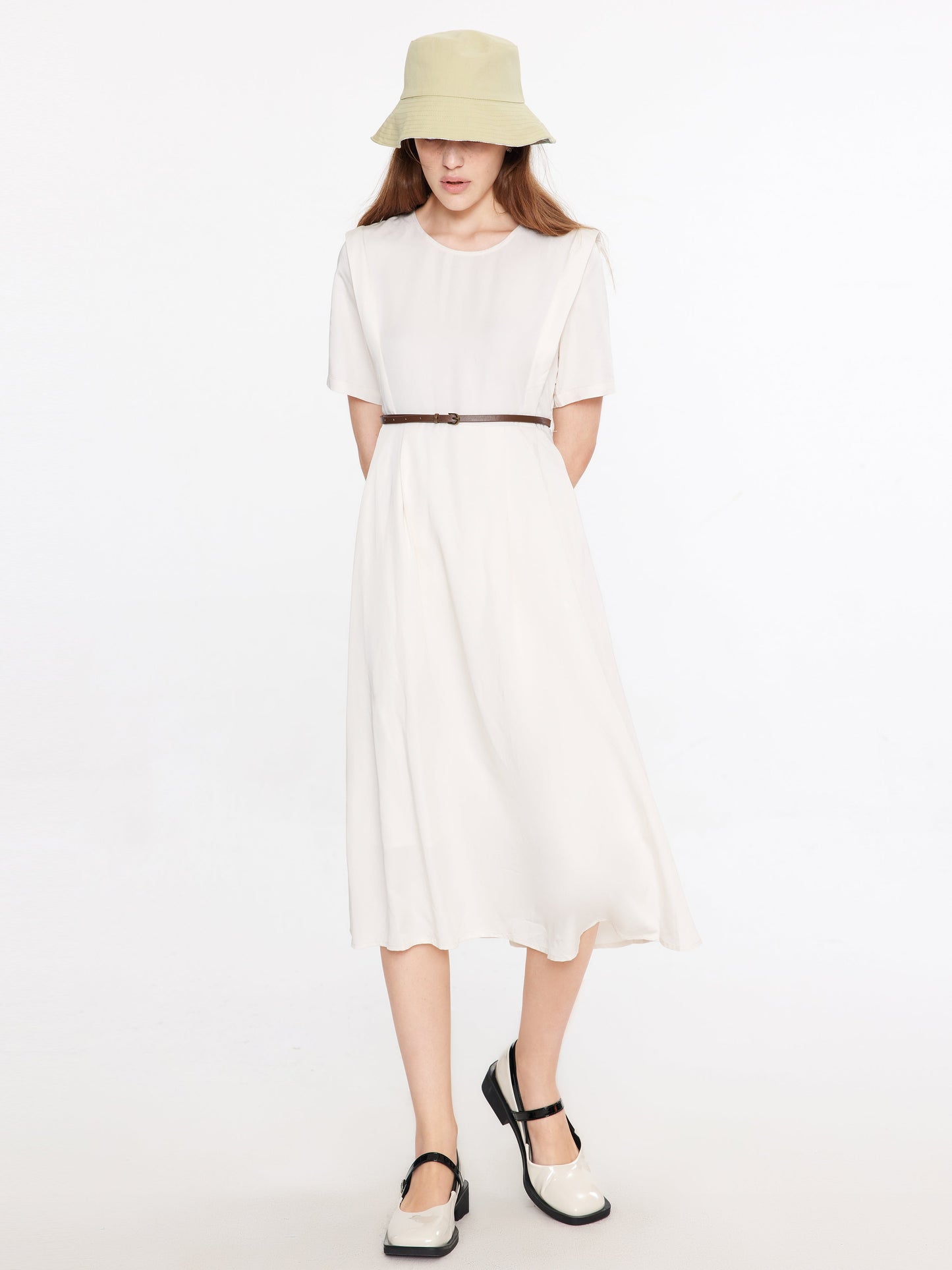 Round Neck Short Sleeve Midi Dress