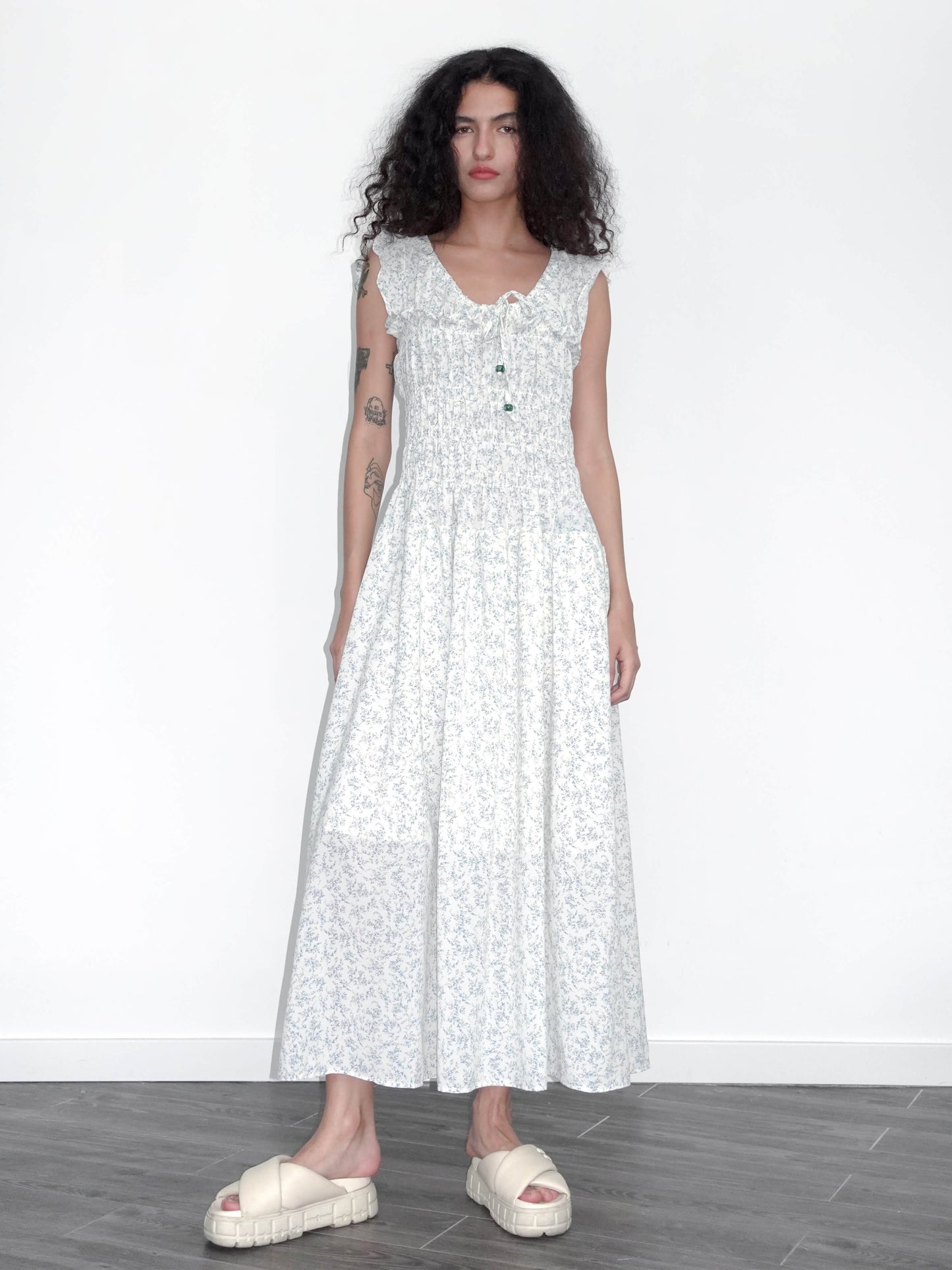 Floral Tie Sleeveless Dress