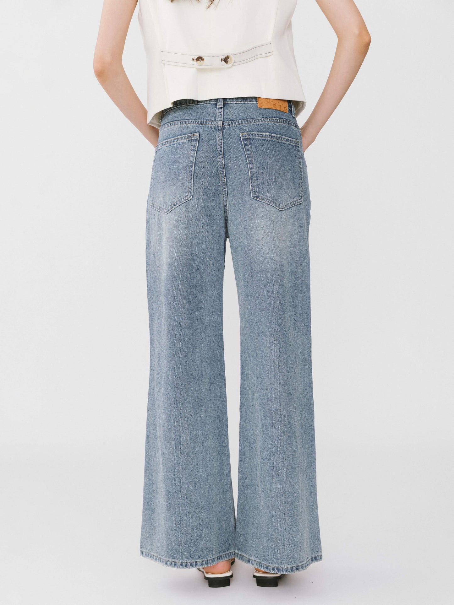 Wide Leg Curved Panel Jeans