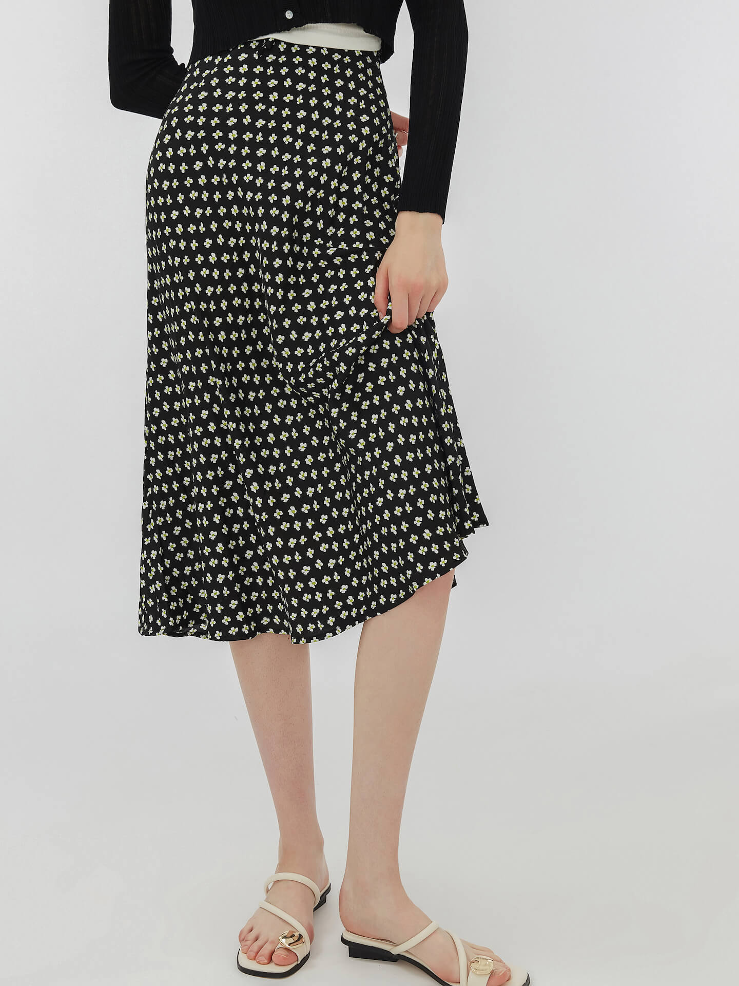 Black Printed Flowy Midi Skirt