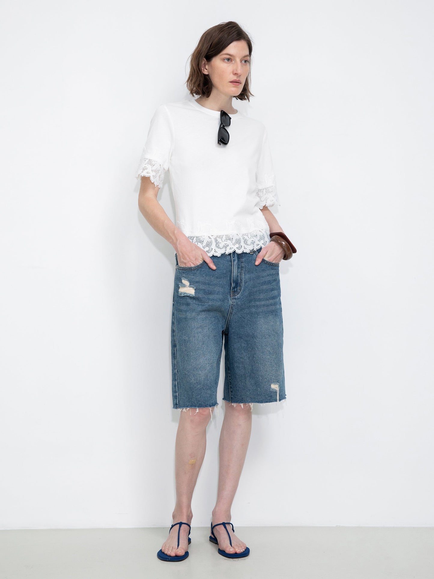 Loose Cotton T-Shirt with Lace Panels