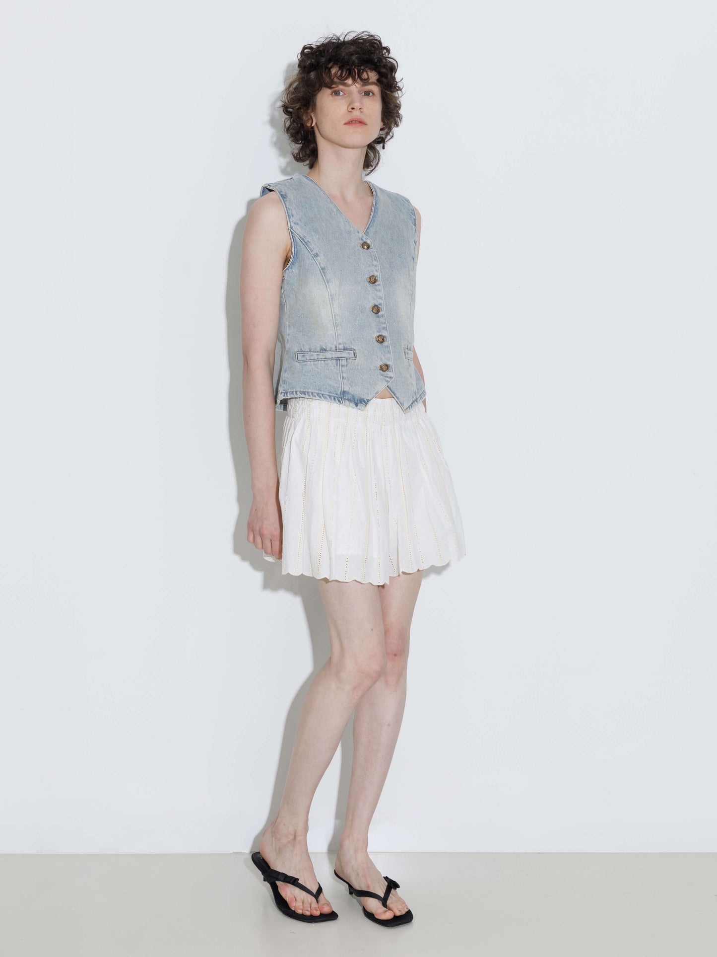 100% Cotton Lace-Trim Elasticated Mini Skirt