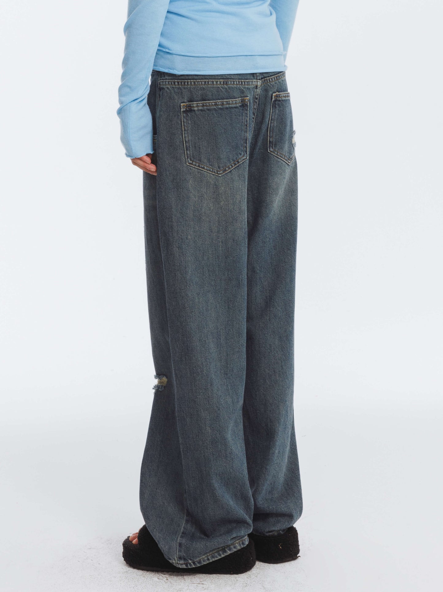 Hole Washed Straight Jeans