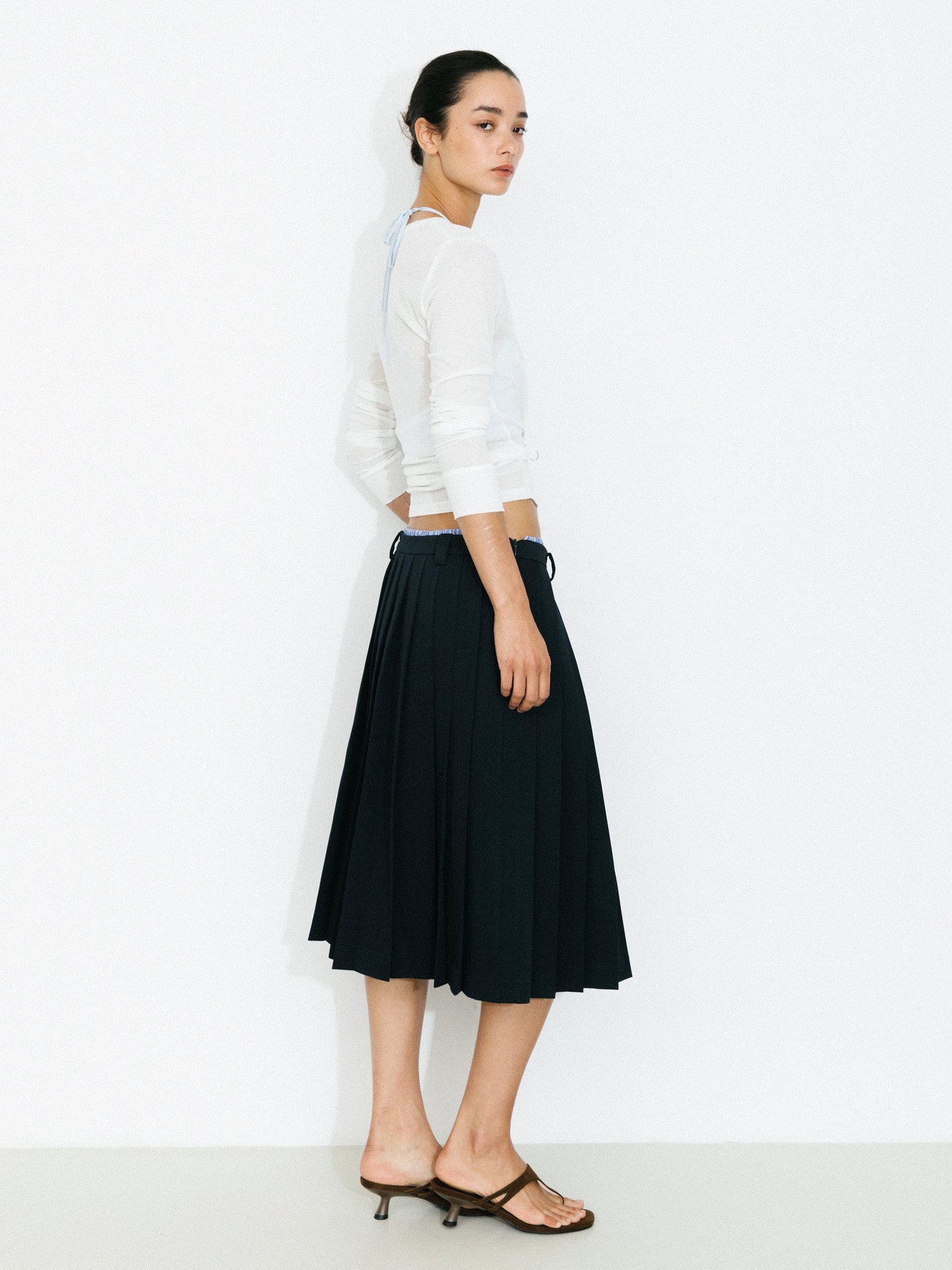 Double Waistband Contrast Pleated Skirt