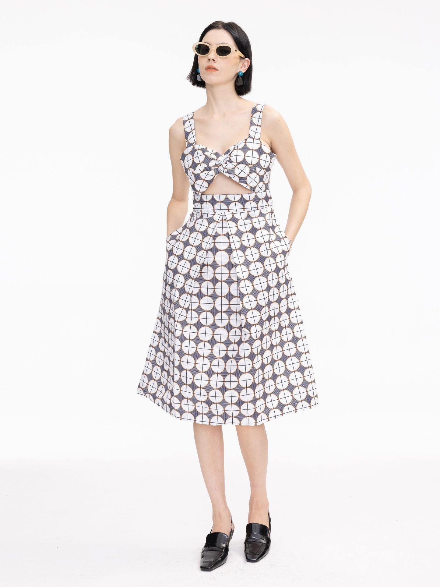 Sweetheart Neckline Cut Out Dress