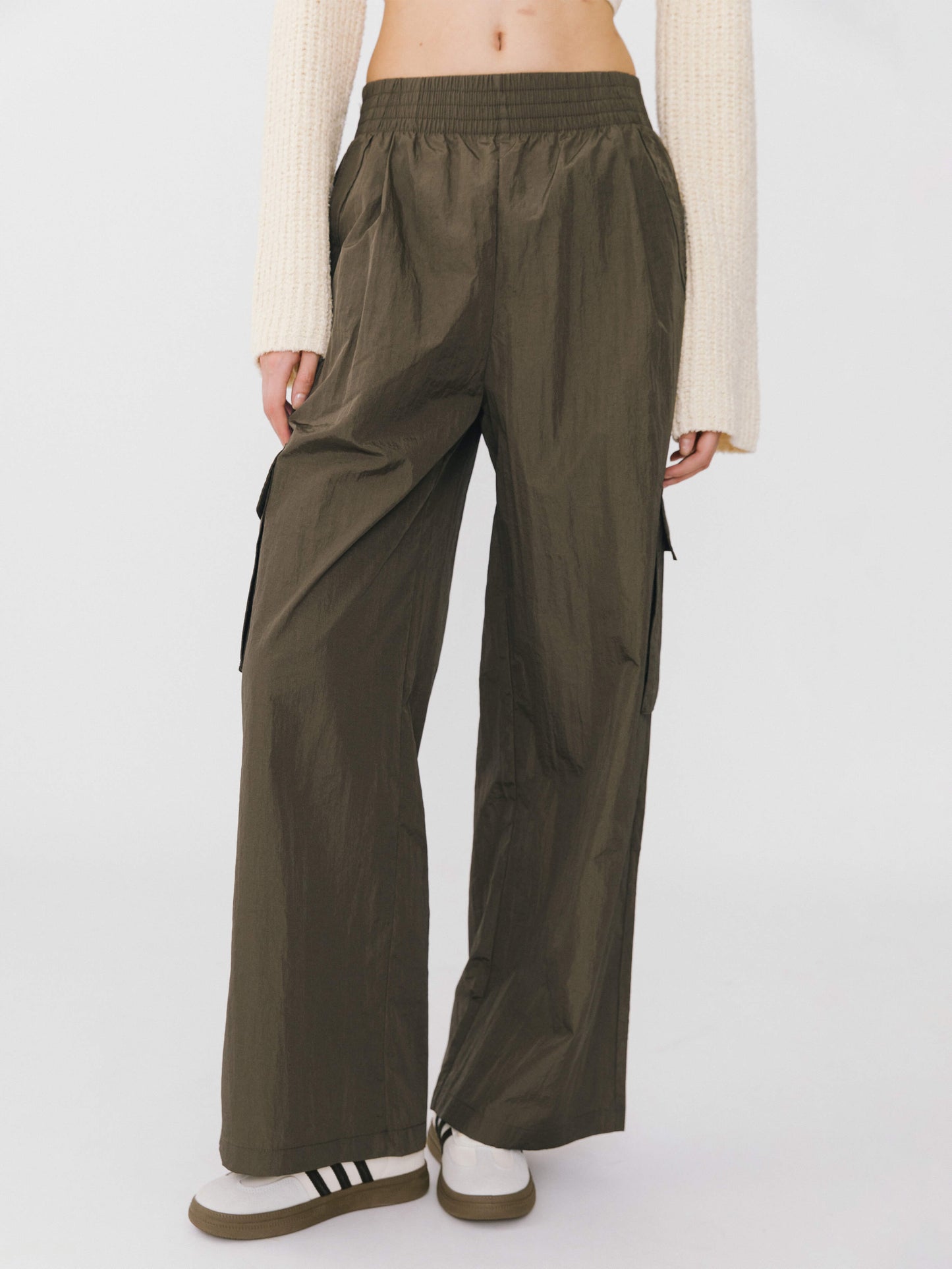 Elasticated Wide Leg Cargo Trousers