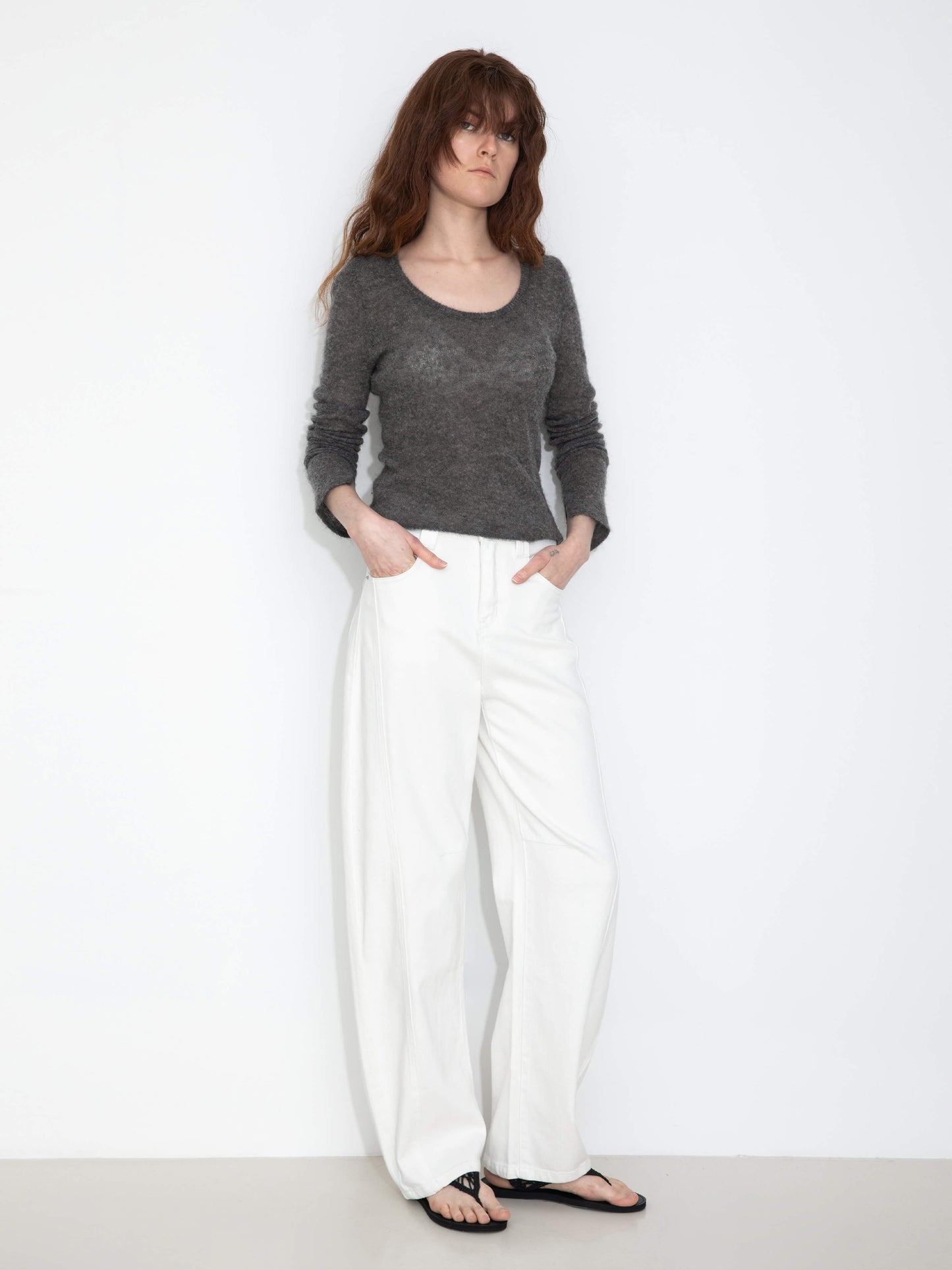 Crew Neck Slim-Fit Knitted Top