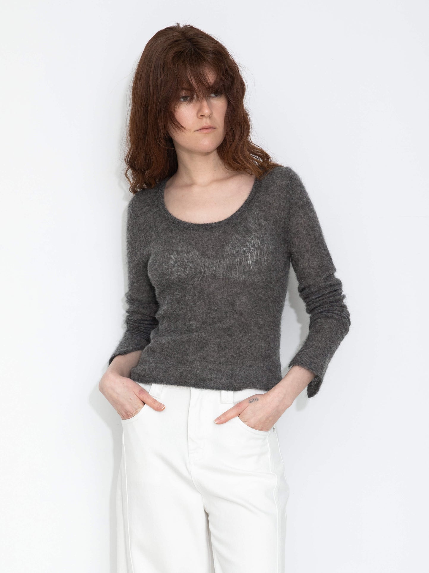 Crew Neck Slim-Fit Knitted Top