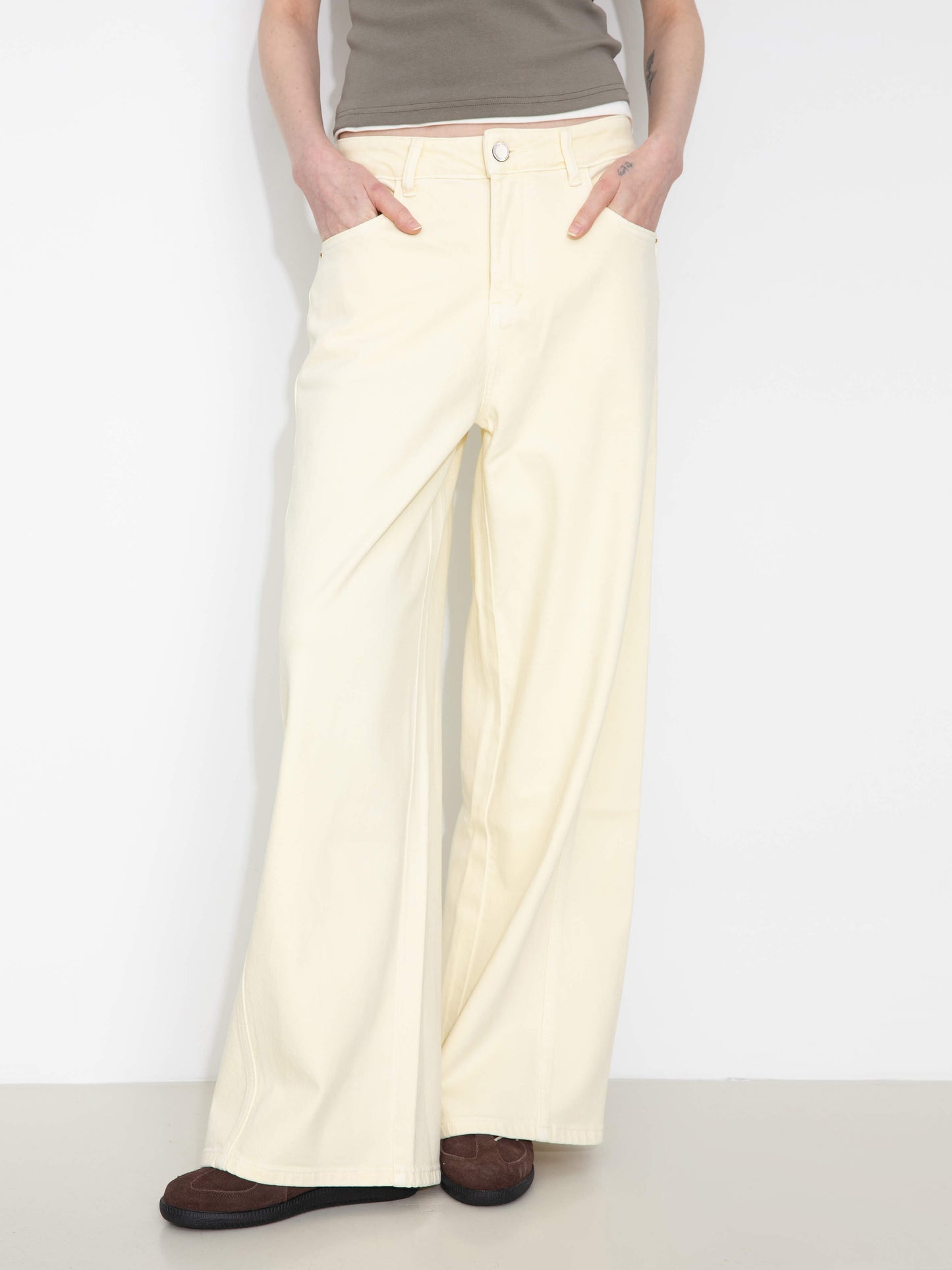 High-Waisted Wide-Leg Straight Jeans