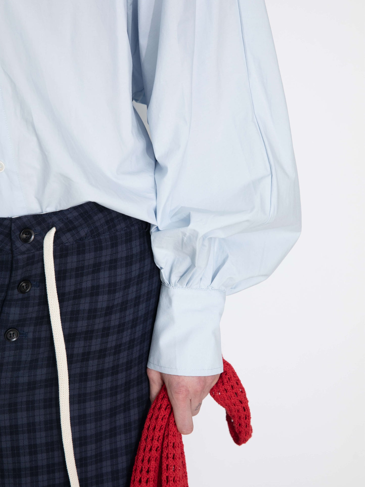100% Cotton Oversized Balloon Sleeve Backless Tie Shirt