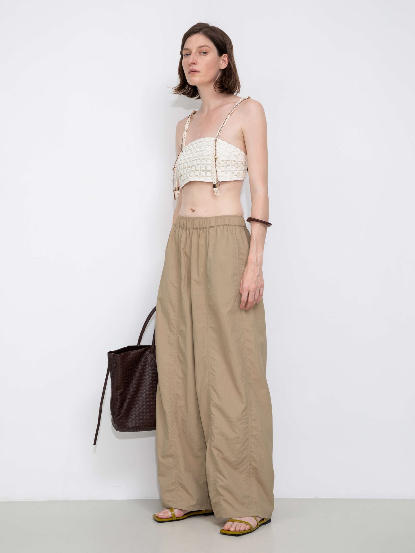 Loose-Fit Elastic Waist Tapered Trousers