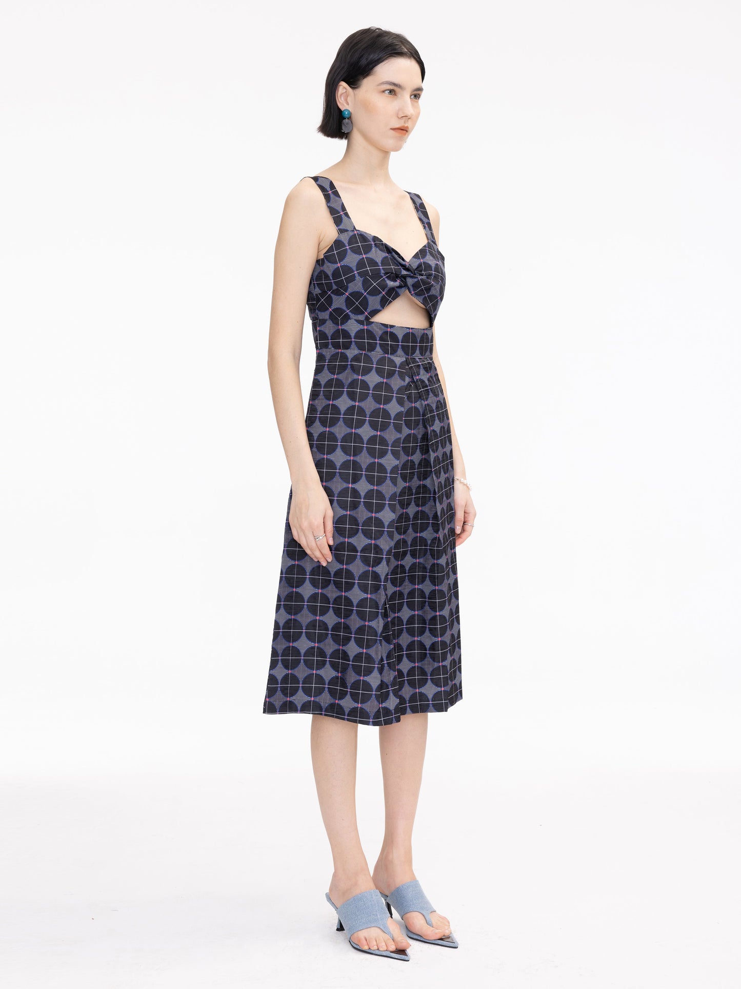 Sweetheart Neckline Cut Out Dress