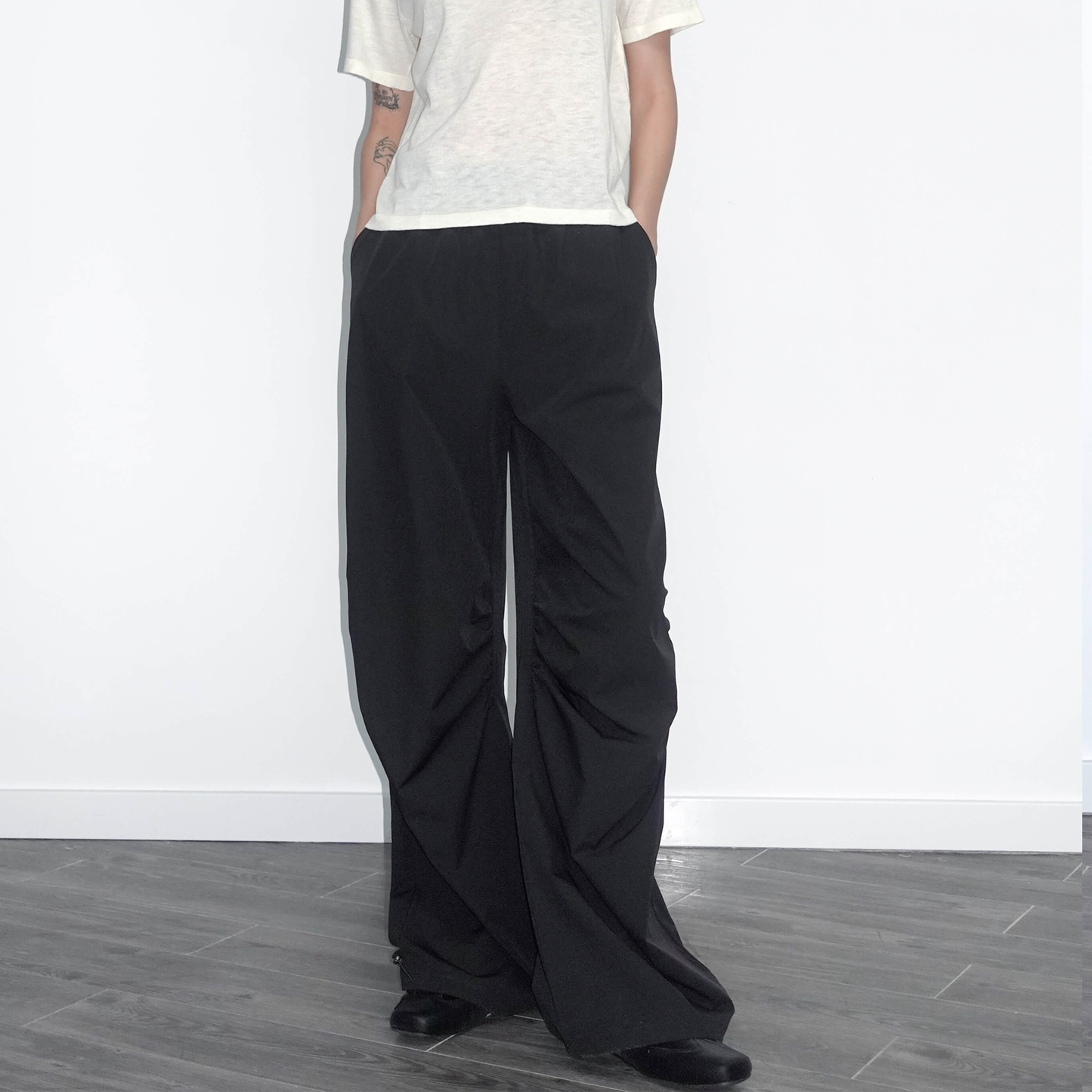 Loose Parachute Trousers with Elastic Waist