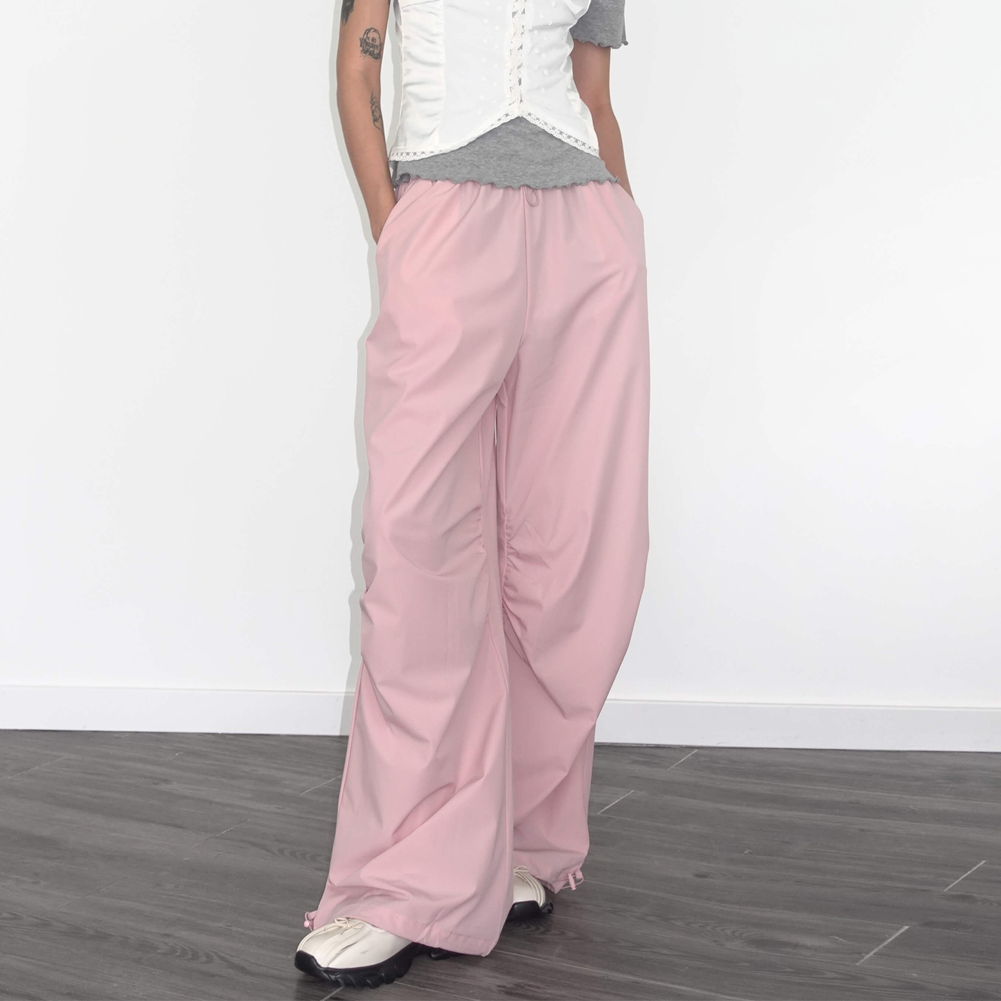 Loose Parachute Trousers with Elastic Waist