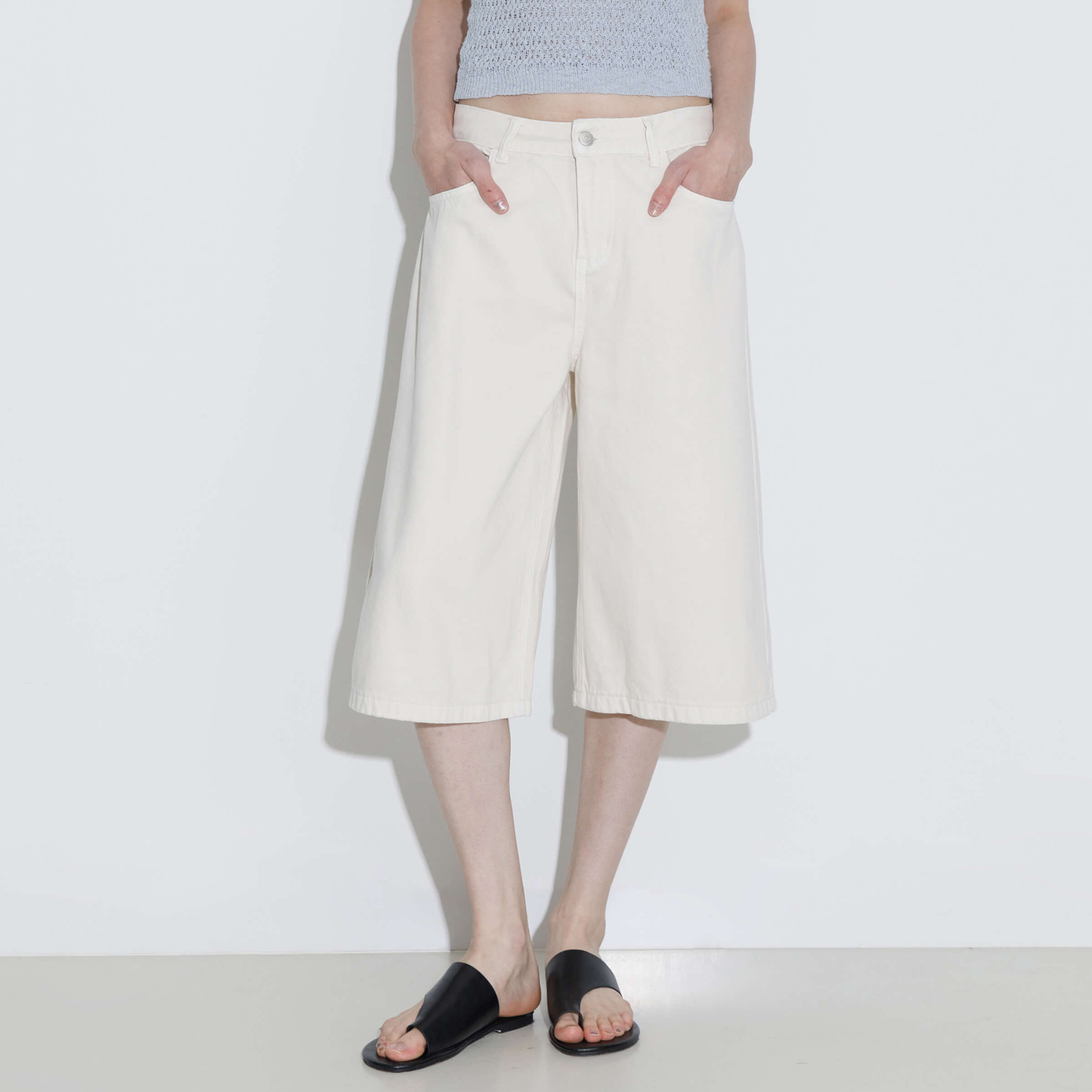 Loose Fit Knee-Length Denim Shorts